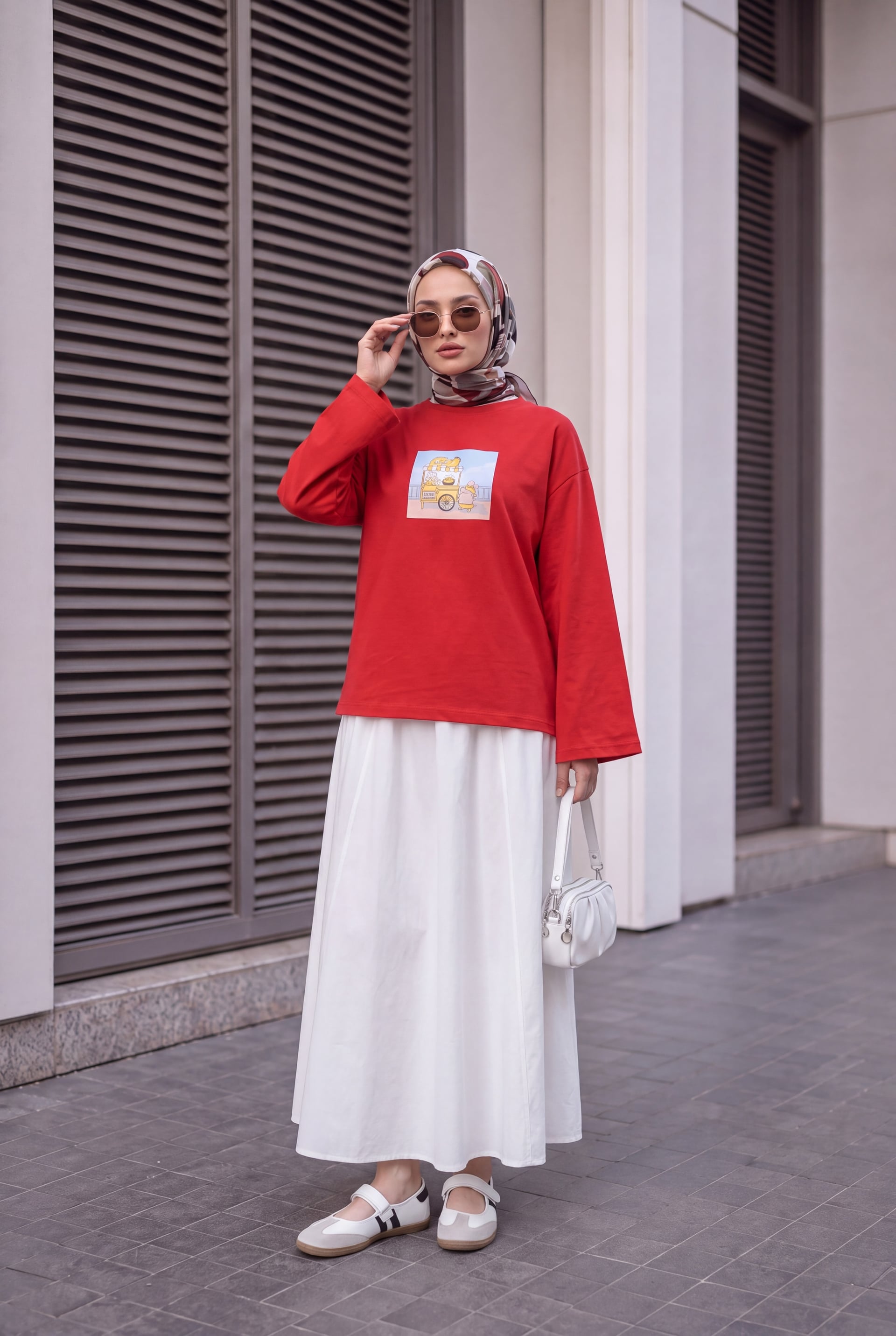 Crew Neck Printed Relaxed Cotton Sweatshirt - Red - Podyumplus - by Peralane - photo 5