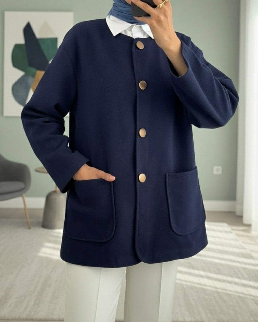 Navy Blue Button-Front Coated Jacket with White Collar - Podyumplus - by Peralane - photo 3