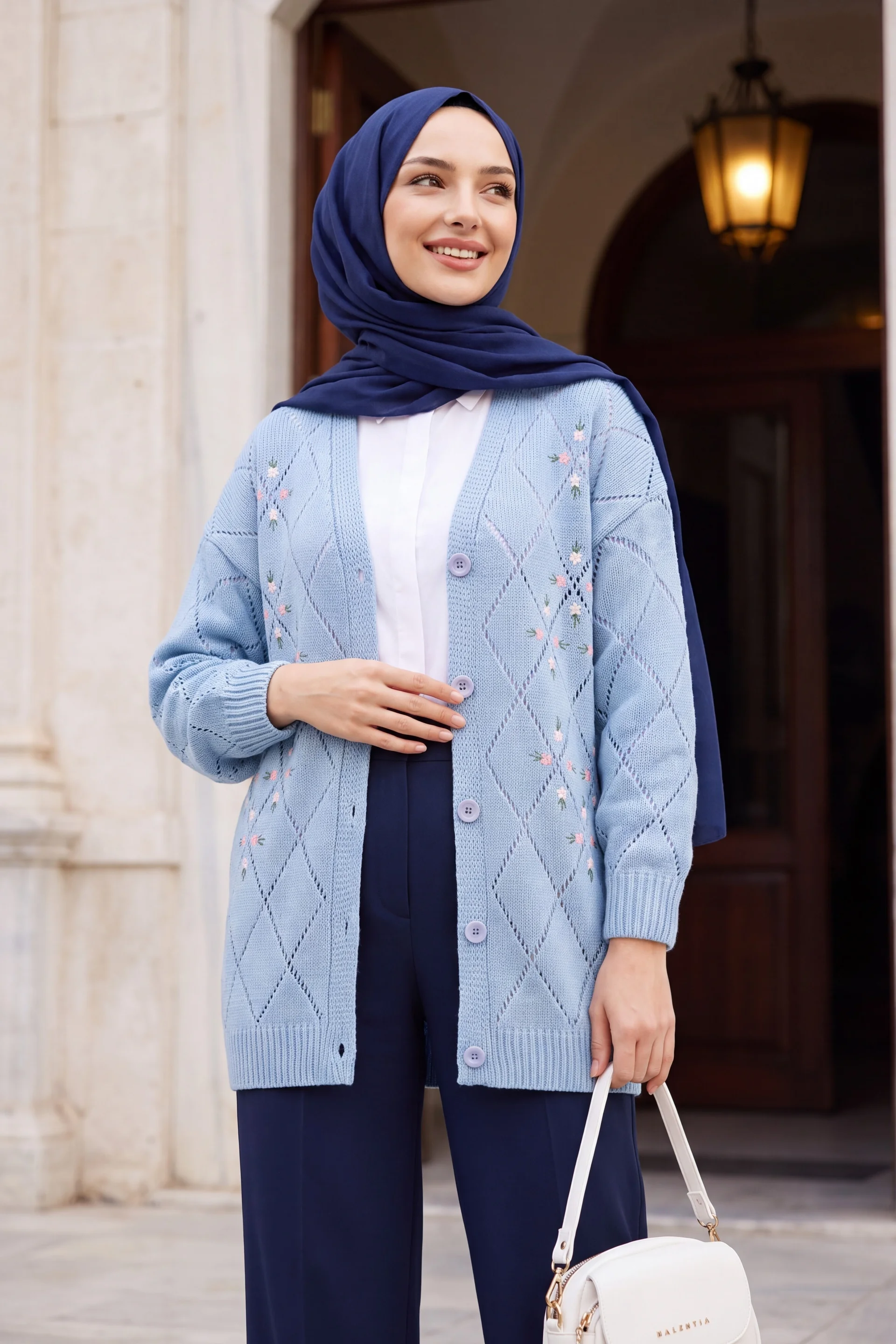 Blue Diamond-Knit Embroidered Button-Front Cardigan - Podyumplus - by Peralane - photo 2