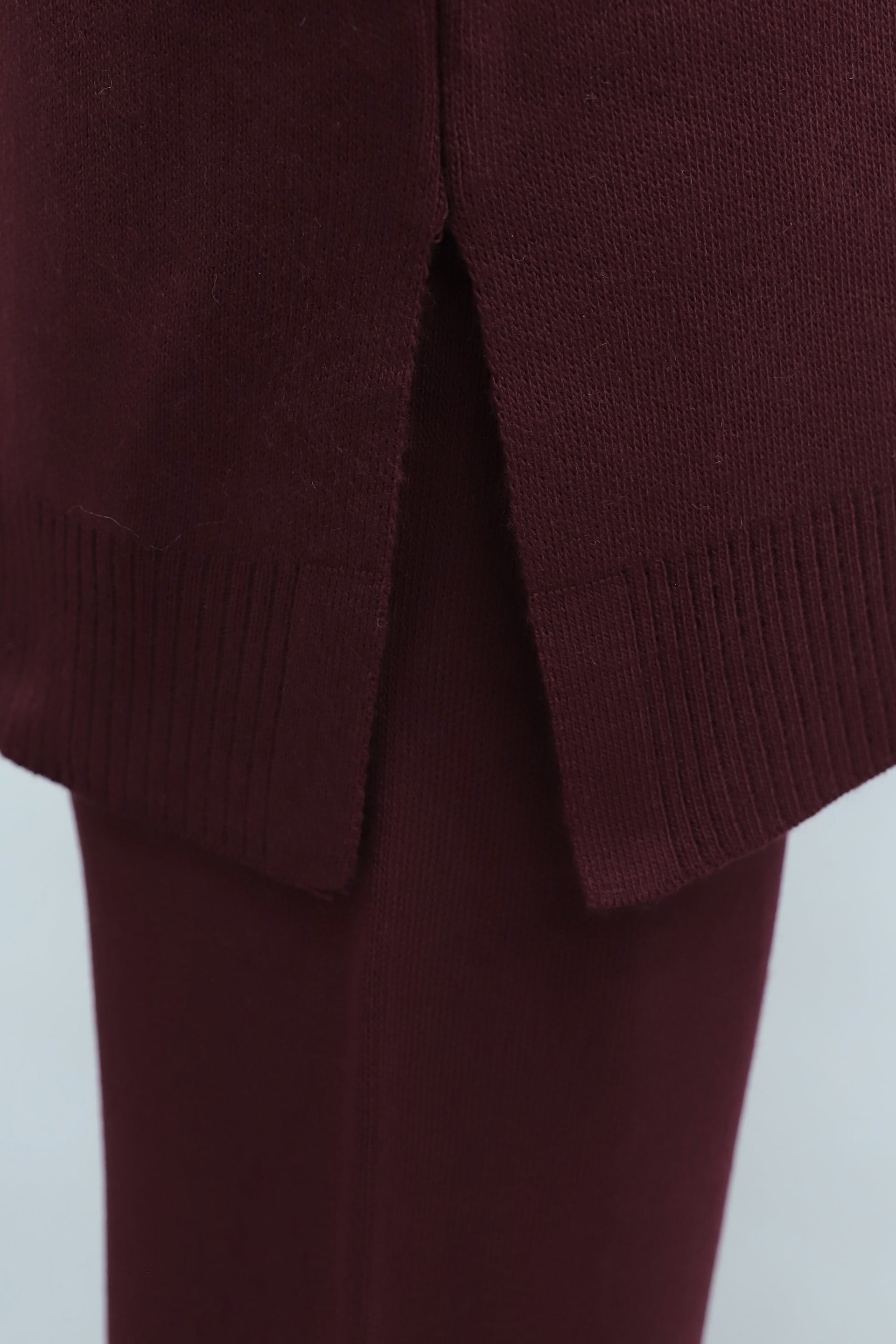 Burgundy Knit Two-Piece Set with Turtleneck, Zip and Slits - Podyumplus - by Peralane - photo 6