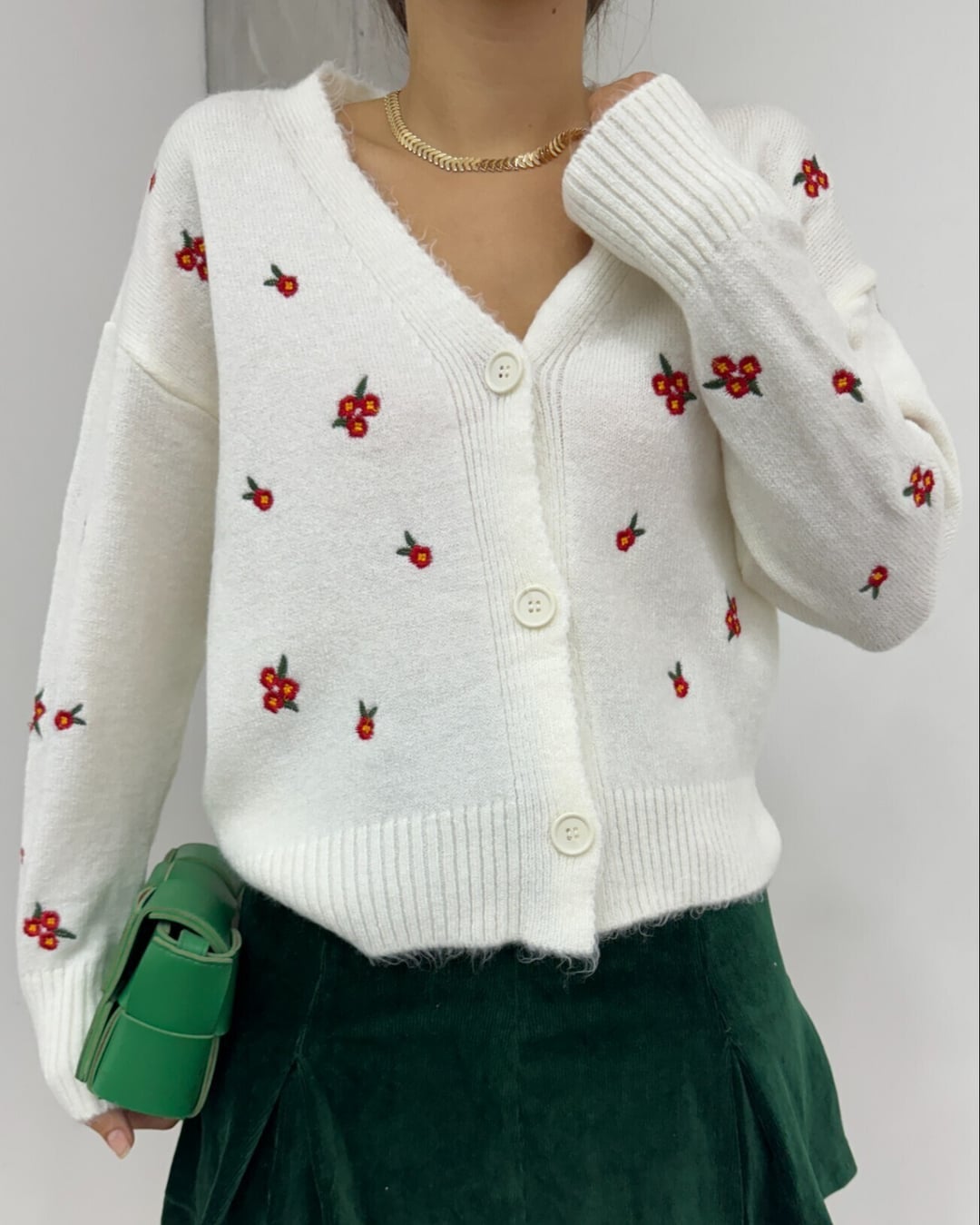 Cream Cardigan with Floral Embroidery - Podyumplus - by Peralane - photo 2