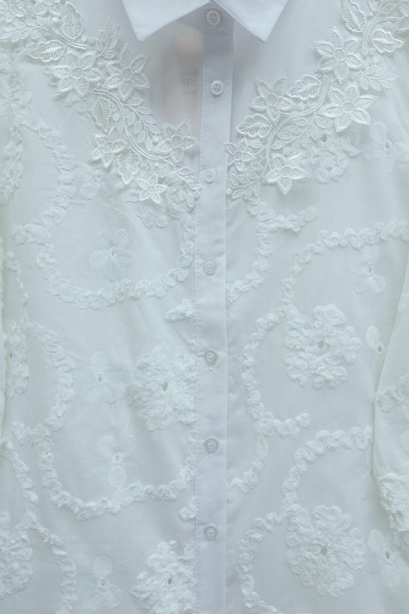 White Floral Embroidered Button-Down Blouse with Lace Details - Podyumplus - by Peralane - photo 6