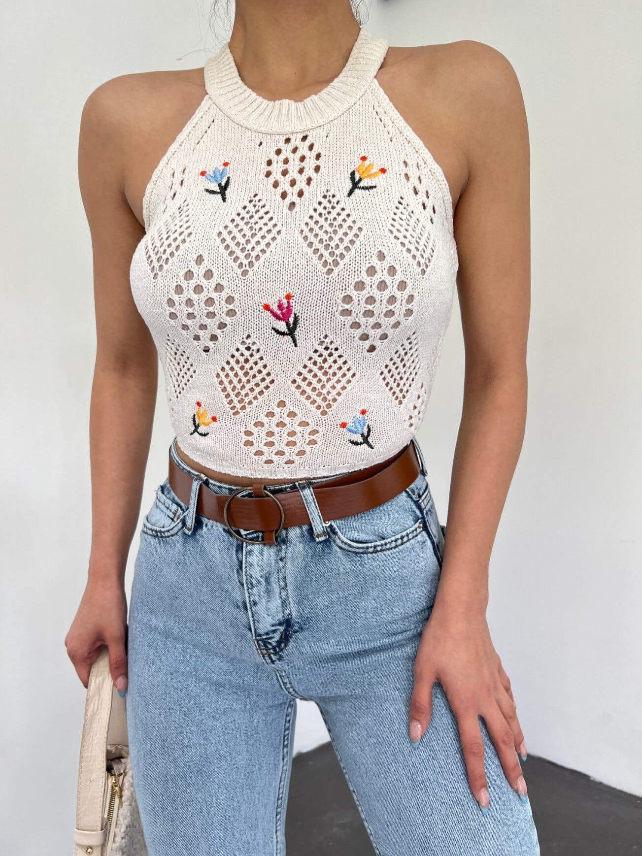 Cream Open-Knit Embroidered Sleeveless Cropped Sweater - Podyumplus - by Peralane