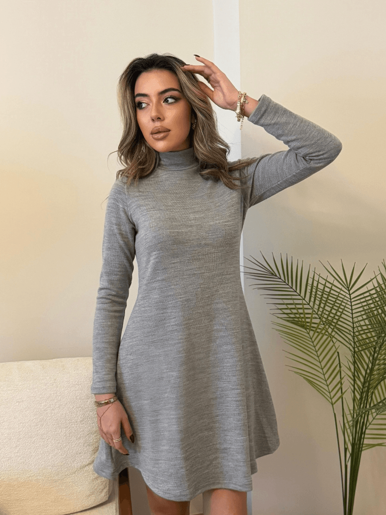 Women's Long-Sleeved Turtleneck Loose Knit Dress in Grey - Janes - by Peralane - photo 7