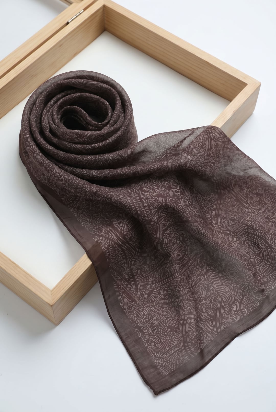 Fine Line Embroidered Cotton Shawl - Dark Brown - Podyumplus - by Peralane - photo 2