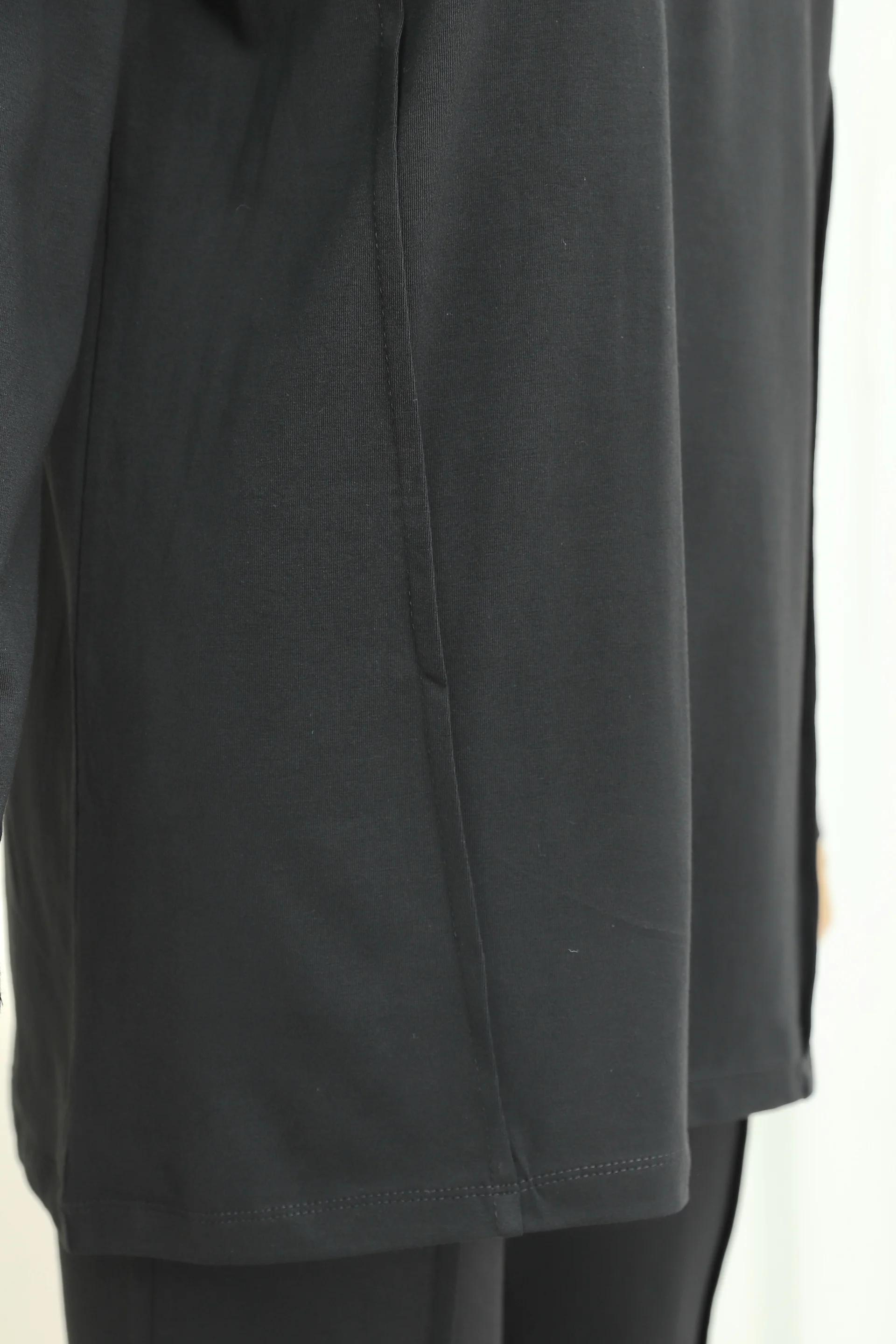 Black Two-Piece Knit Set with Tunic and Elastic-Waist Trousers - Podyumplus - by Peralane - photo 4