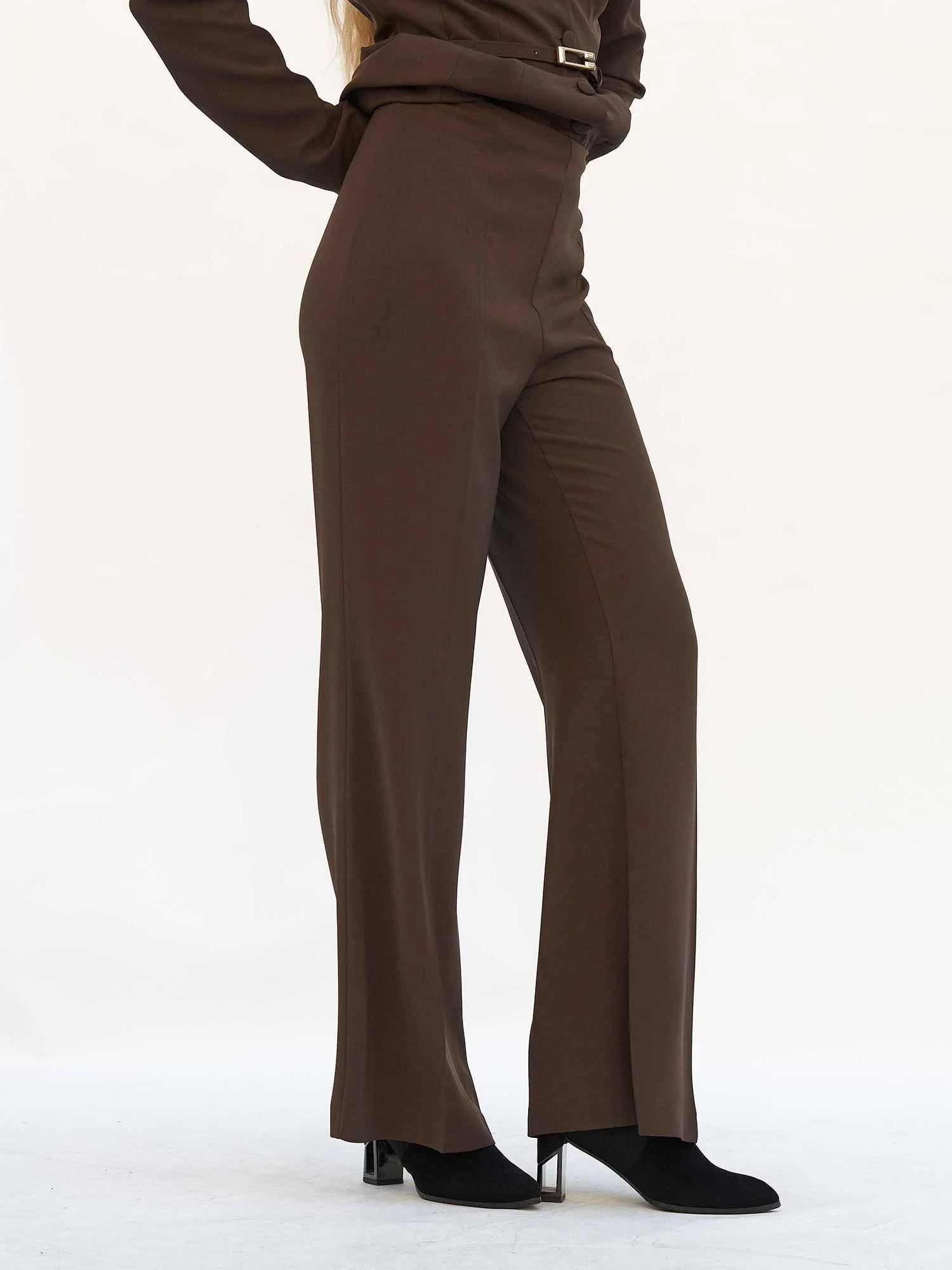 Women's Dark Brown Blazer and Trousers Co-ord Set with Belted Waist - Lefon - by Peralane - photo 9