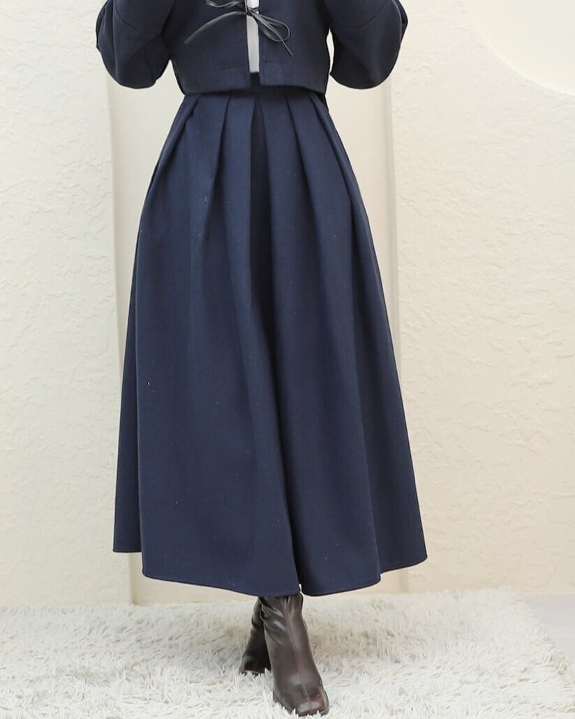Navy Blue Pleated High-Waist Skirt with Side Pockets - Podyumplus - by Peralane - photo 3