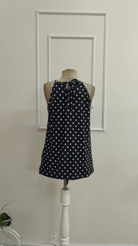Women's Long Sleeve Halter Neck Blouse with Ring Detail - Janes - by Peralane - photo 5