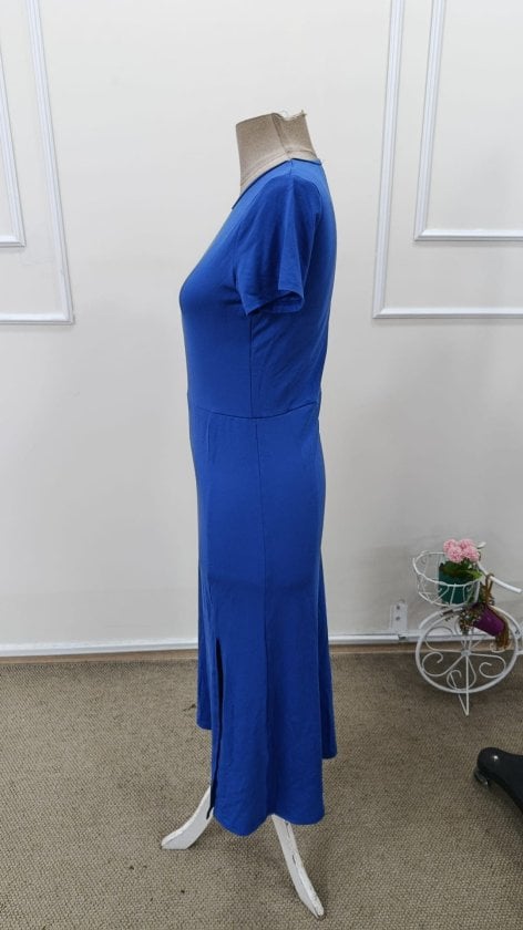 Women's Short-Sleeved Round Neck Side-Slit Midi Viscose Dress - Janes - by Peralane - photo 5