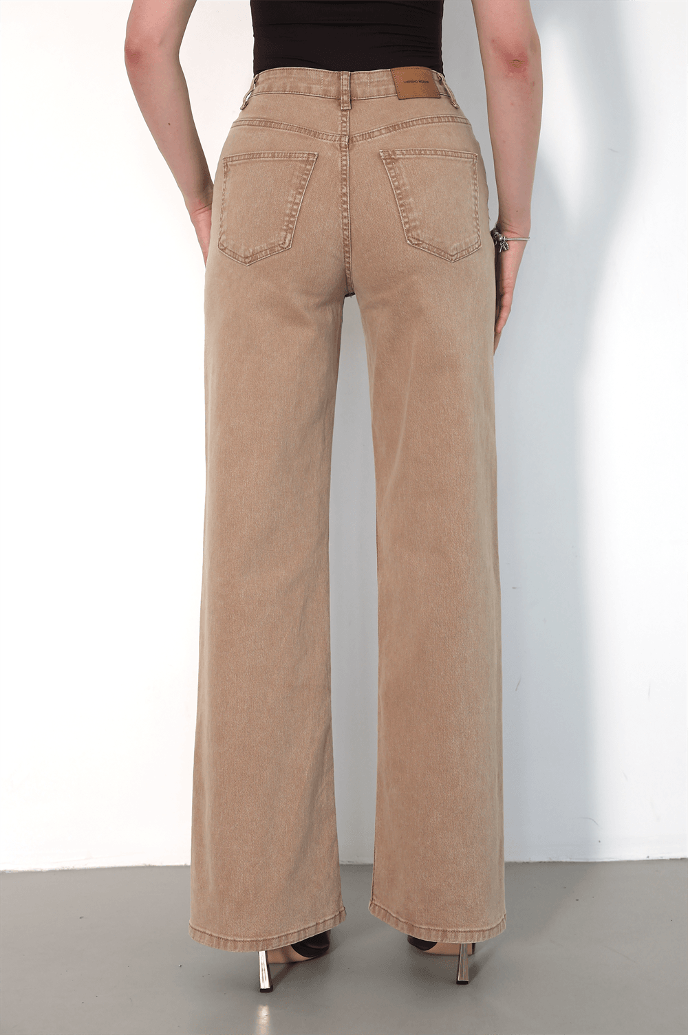 Women's High Waist Wide Leg Mustard Denim Trousers - Lacarino Jeans - by Peralane - photo 3