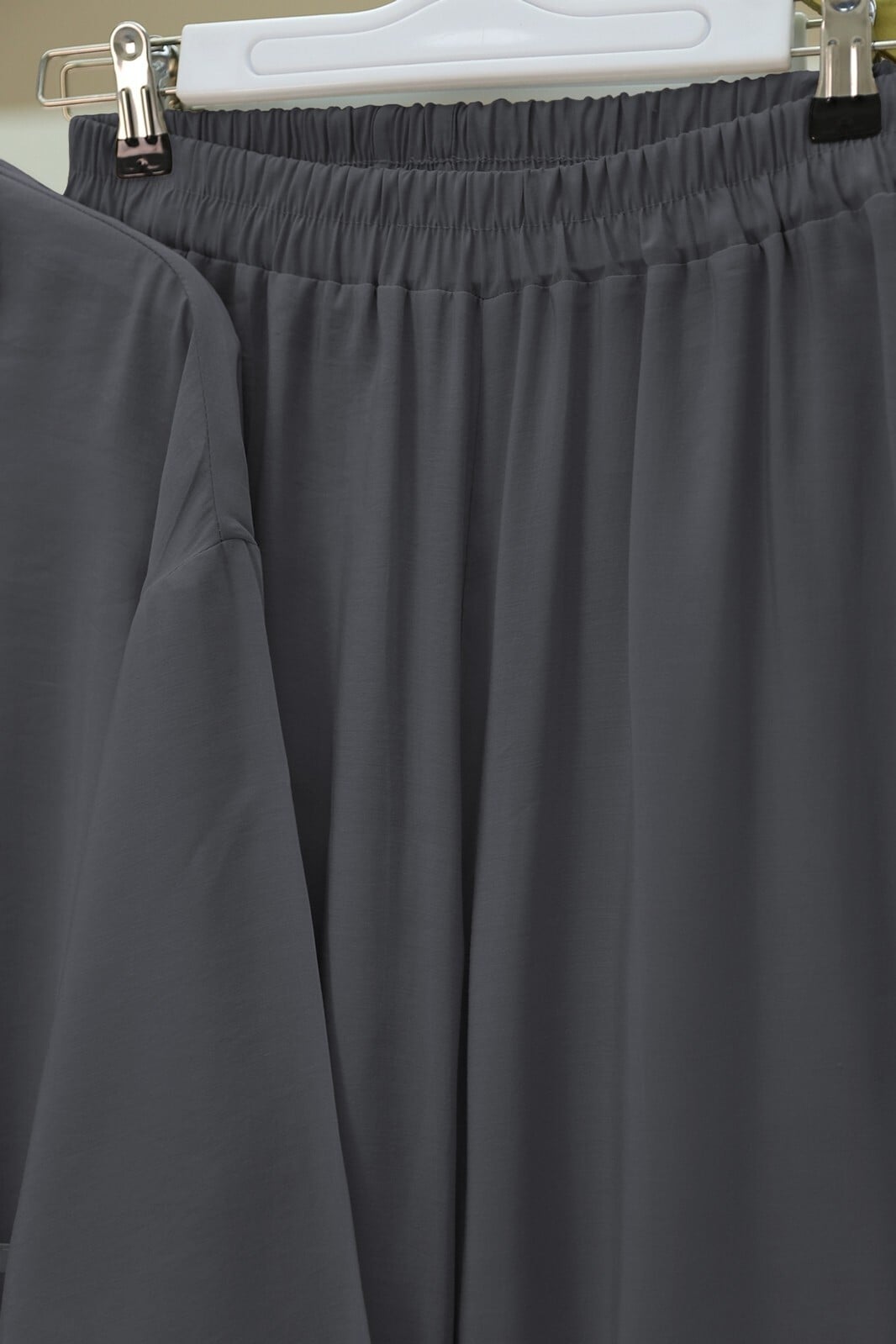 Studded Collar Tie-Waist Tunic and Wide-Leg Trousers Set - Smoke - Podyumplus - by Peralane - photo 9