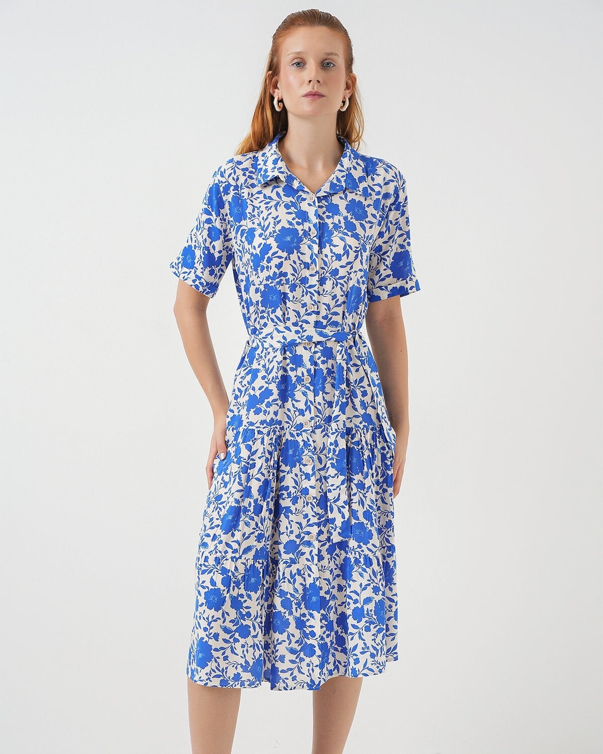 Women's Short-Sleeve Patterned Dress with Floral Print - Bigdart - by Peralane