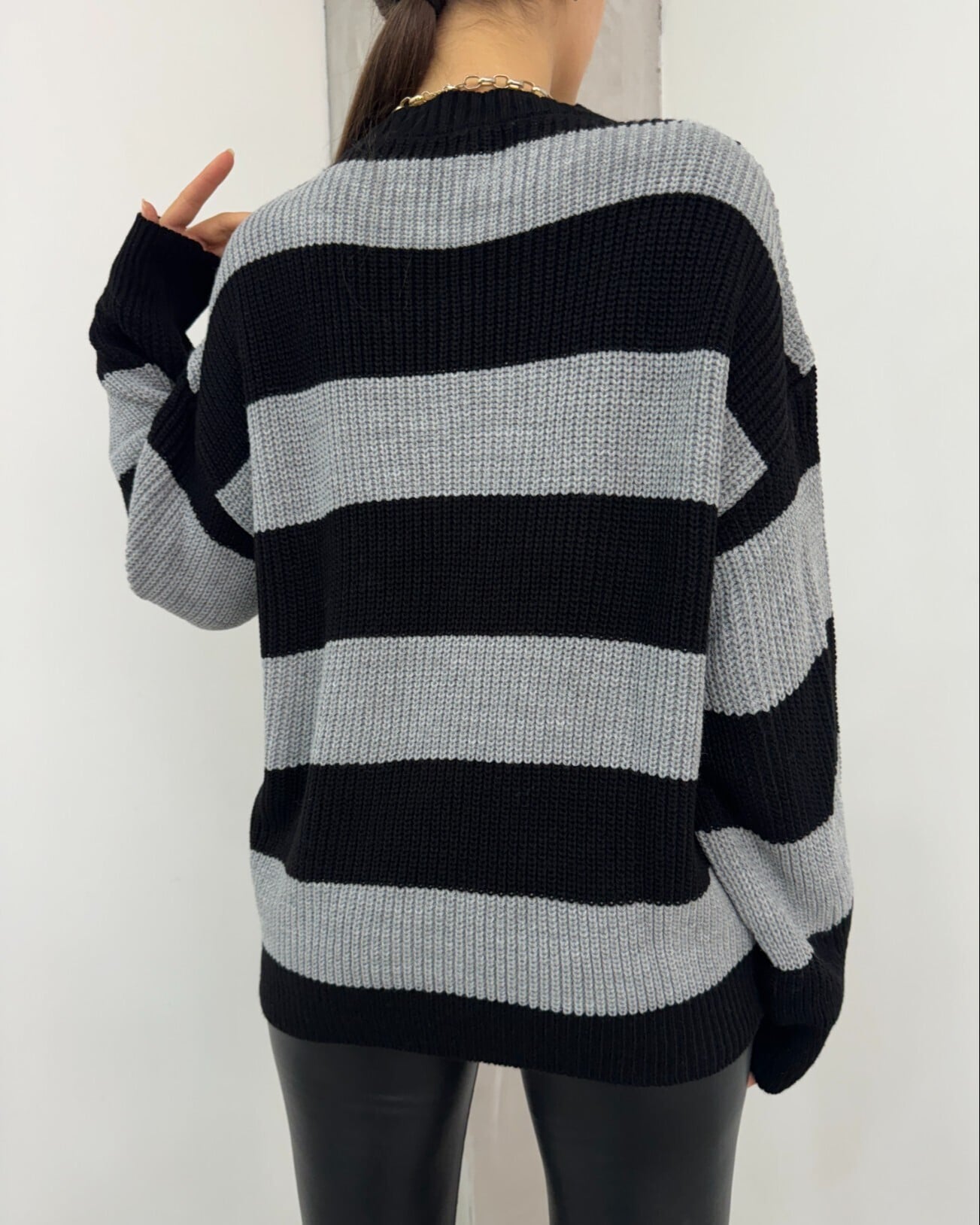 Black and Grey Striped Crew Neck Knit Sweater with Dropped Shoulders - Podyumplus - by Peralane - photo 6