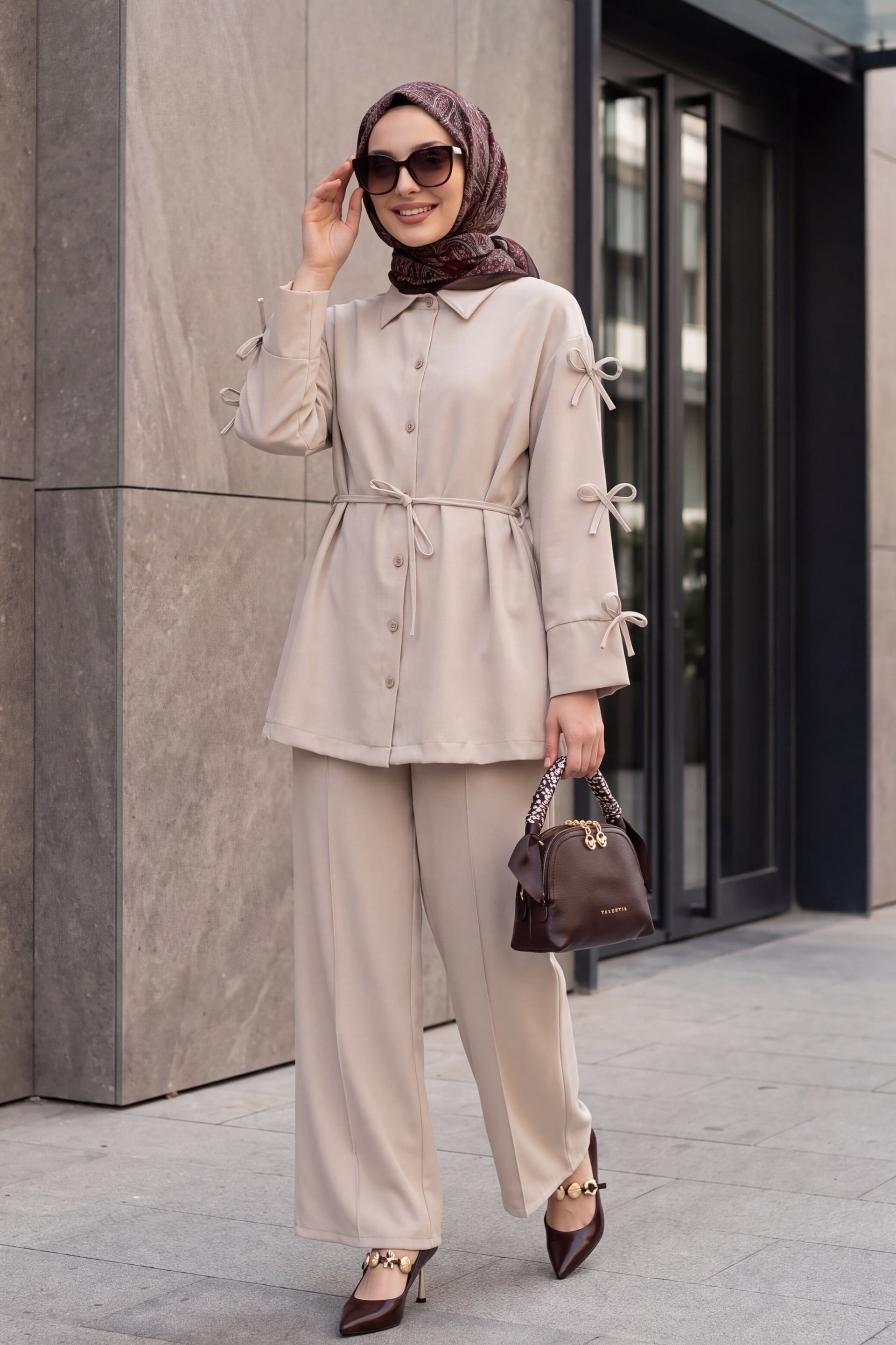 Beige Crepe Two-Piece Set with Bow Detail Sleeves - Podyumplus - by Peralane - photo 2