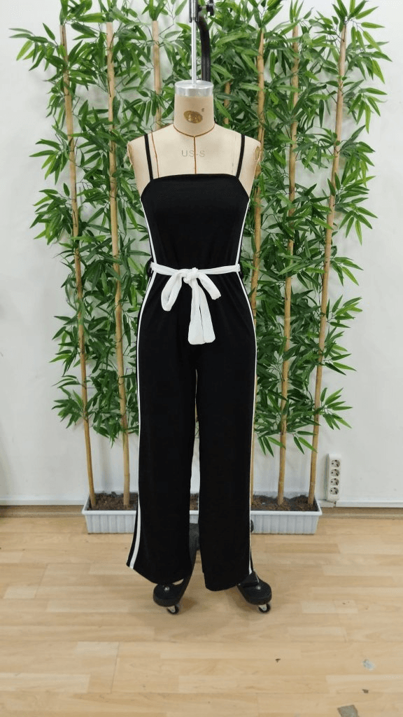 Women's Spaghetti Strap Square Neck Jumpsuit with Tie Belt - Janes - by Peralane - photo 4
