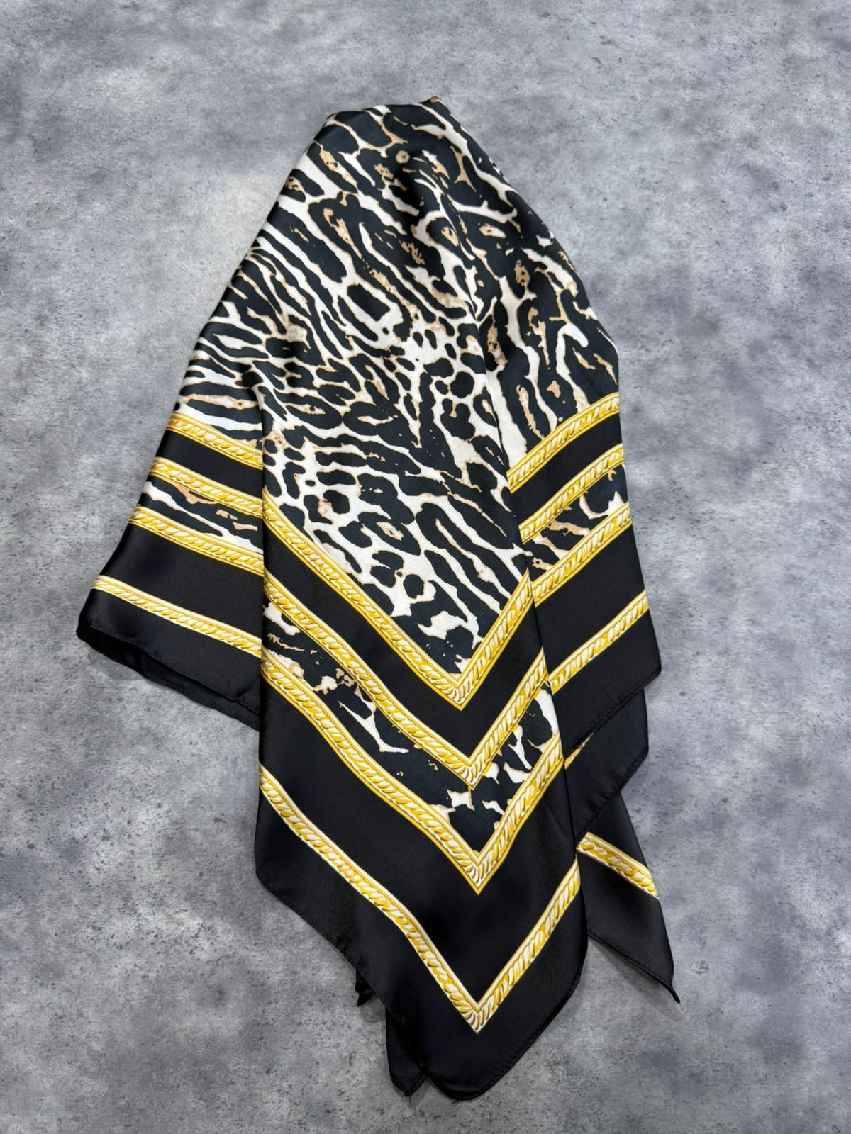 Leopard Print Bandana Scarf 90x90 cm - Nesvay - by Peralane - photo 3