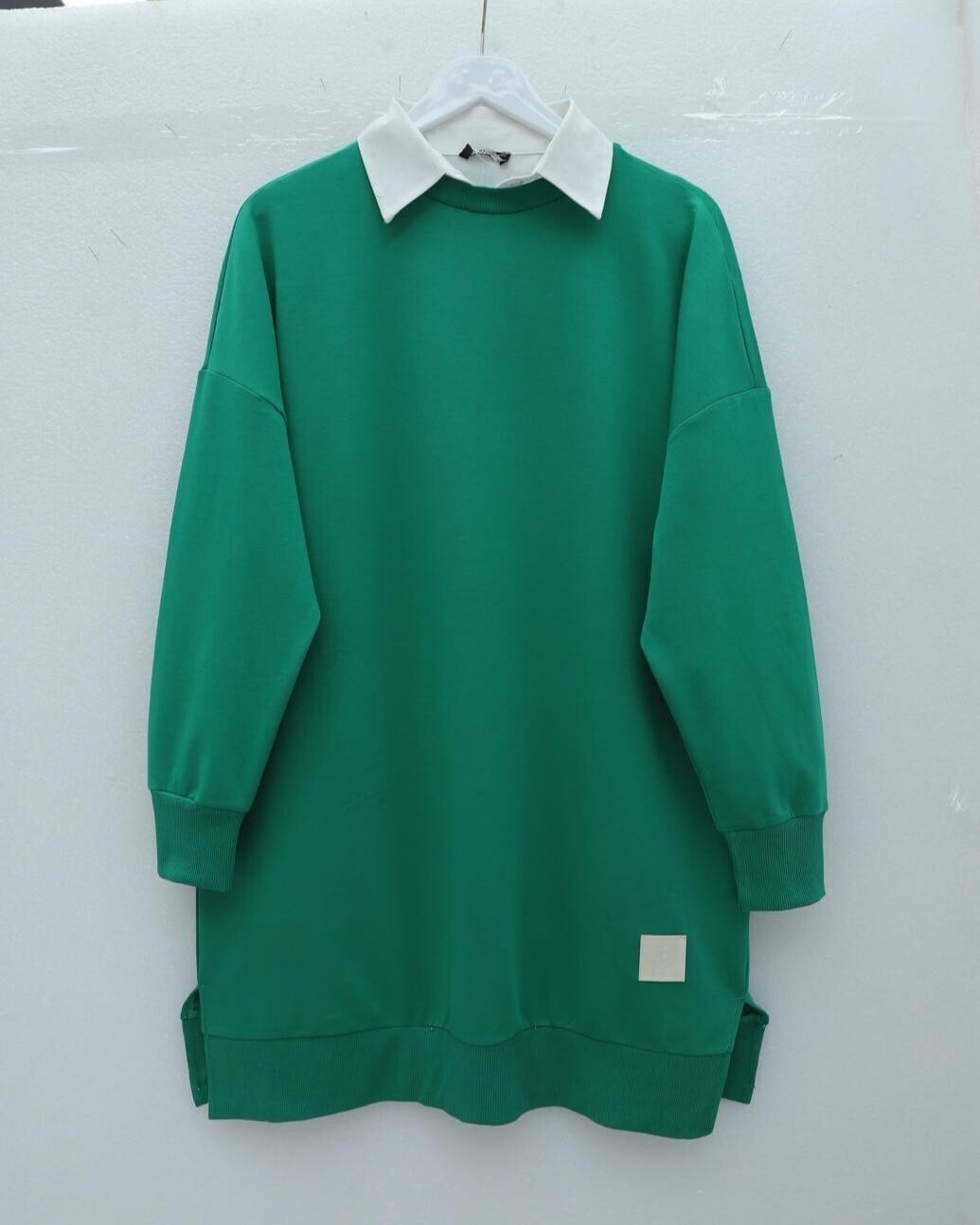 Crew Neck Sweatshirt with Slit and Emblem - Forest Green - Podyumplus - by Peralane - photo 5