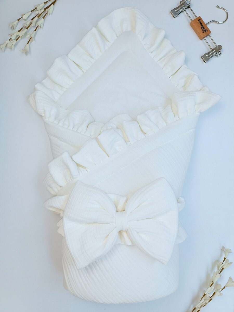 Baby Swaddle 0-24M Off-White with Ruffles and Bow - Tomuycuk - by Peralane