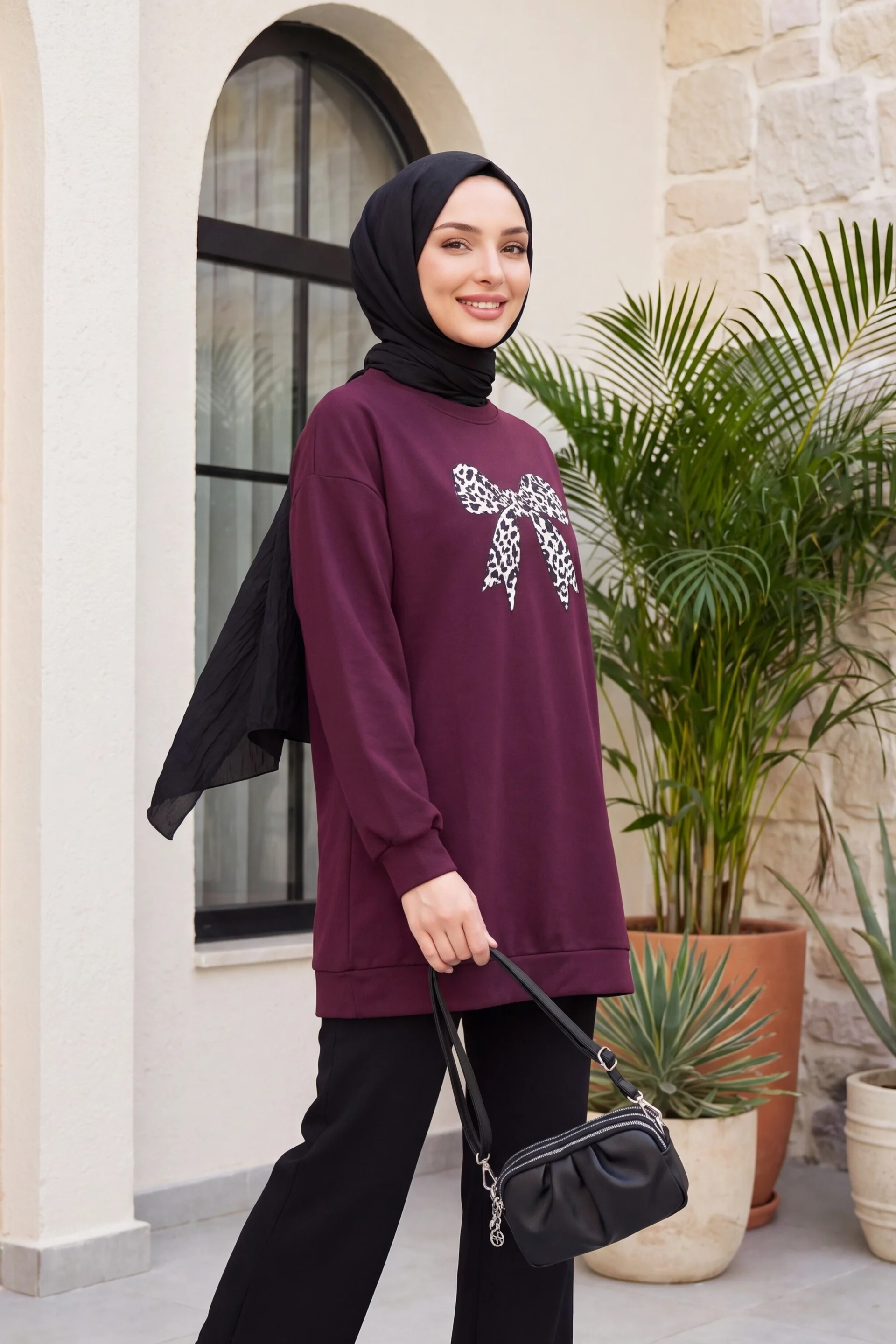 Round Neck Bow Print Oversized Tunic - Plum - Podyumplus - by Peralane