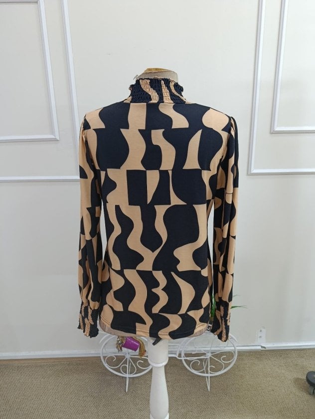 Women's Long Sleeve High Neck Printed Blouse - Janes - by Peralane - photo 8