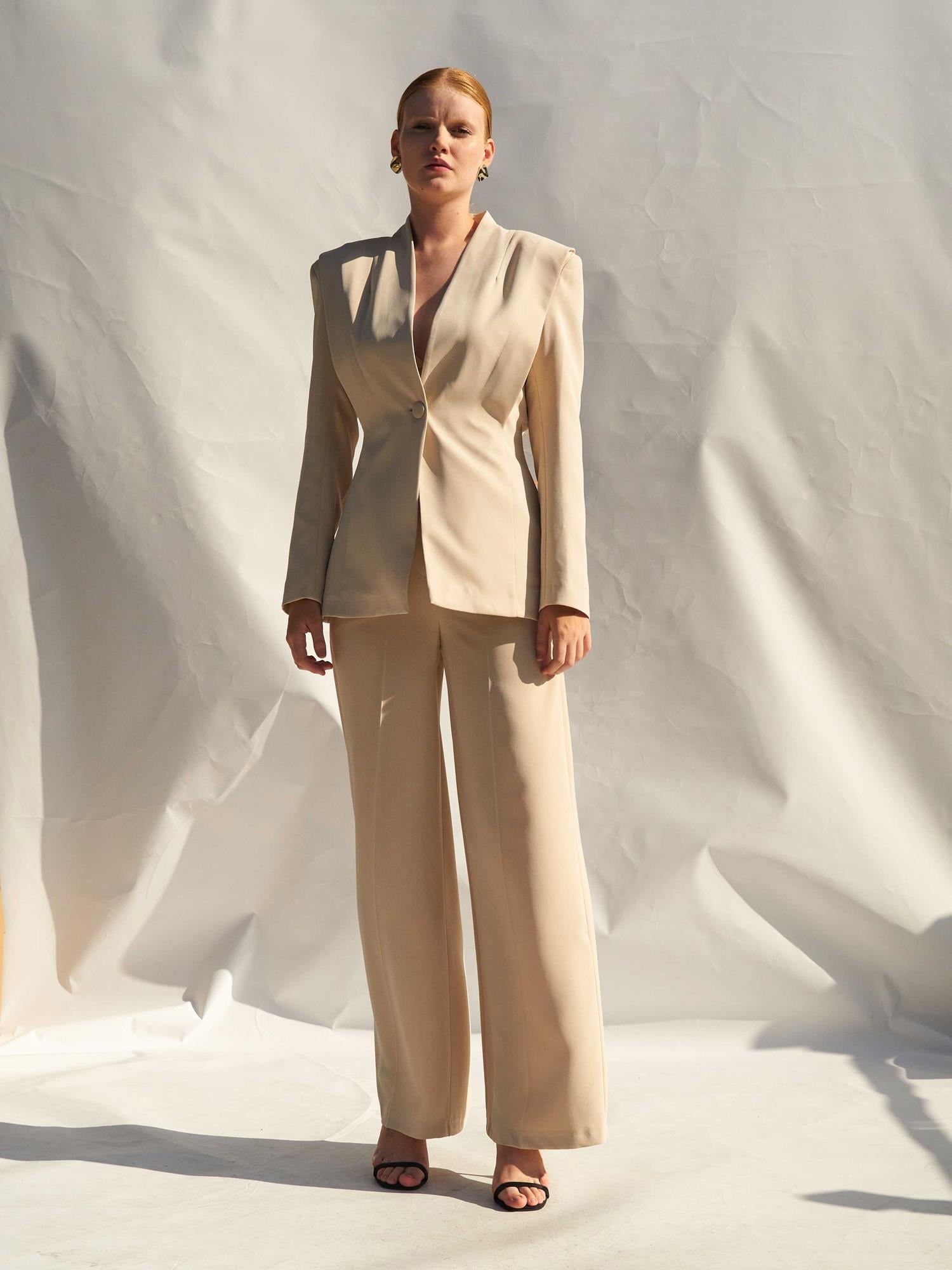 High-Waist Wide-Leg Fluid Trousers - Light Beige - Lefon - by Peralane