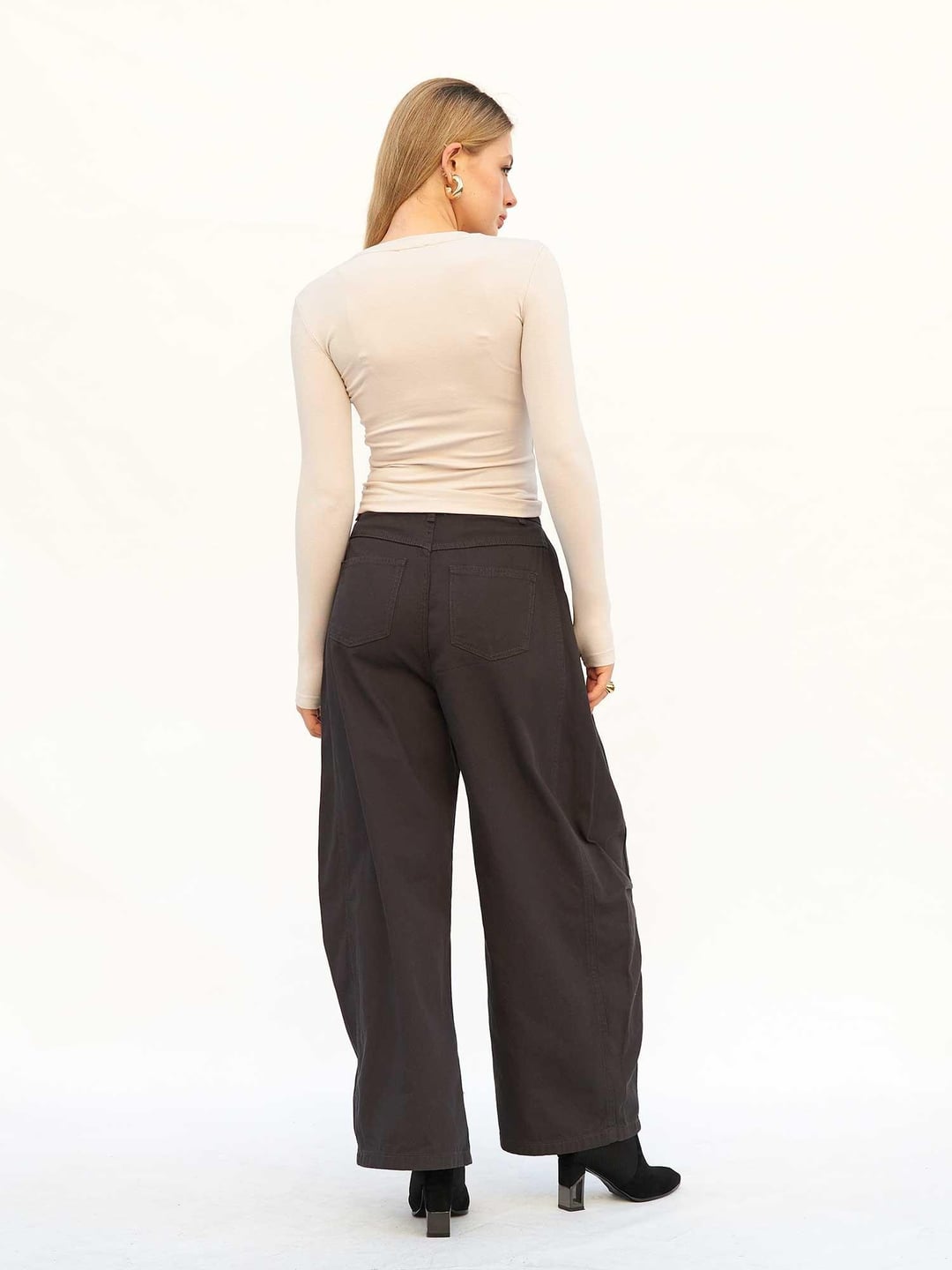 Curve Wide Gabardine Trousers - Anthracite - Lefon - by Peralane - photo 3
