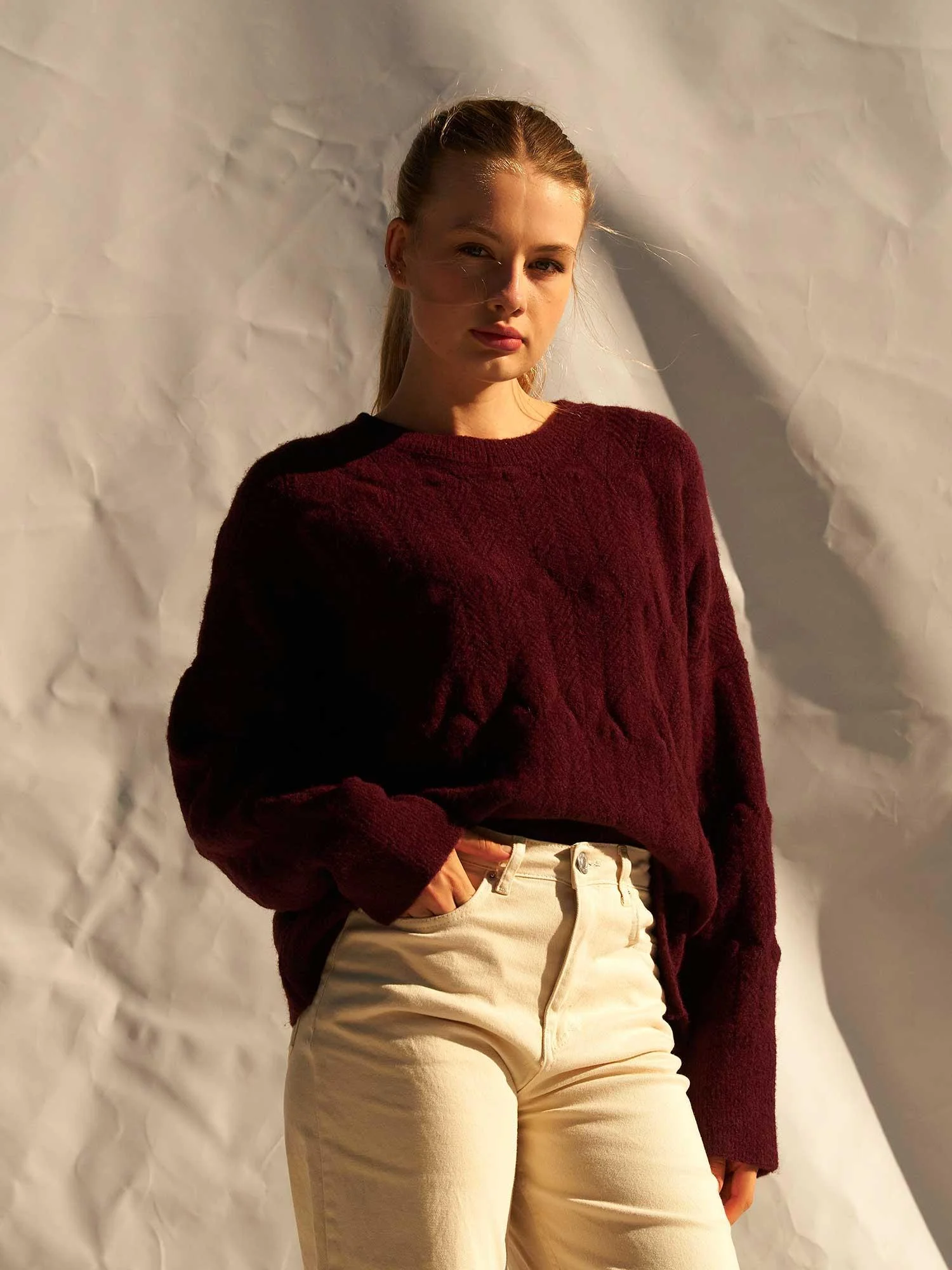 Burgundy Oversize Crew Neck Knit Sweater for Women - Lefon - by Peralane - photo 4