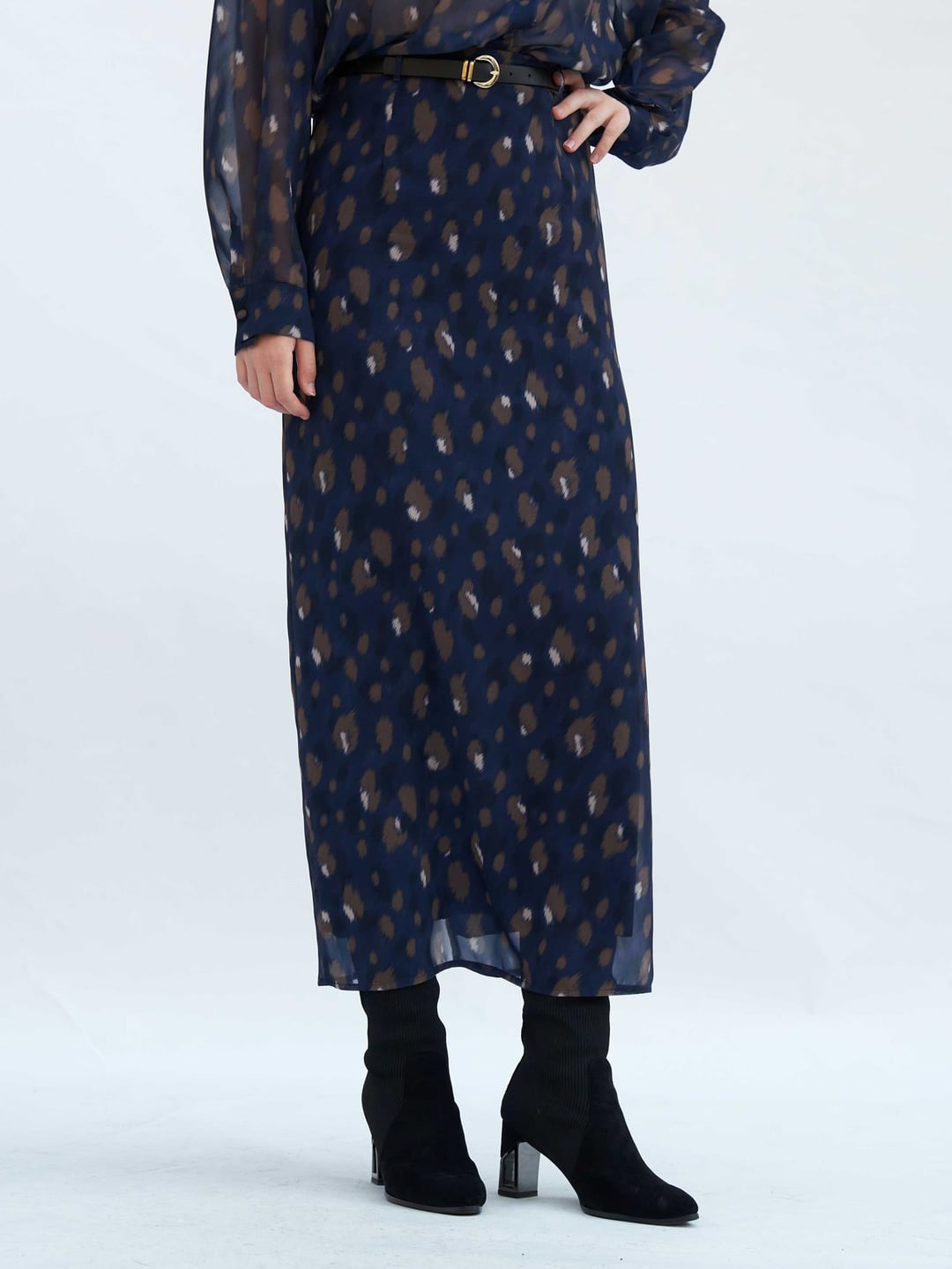 Navy Blue Abstract Print Maxi Skirt with Belt - Lefon - by Peralane - photo 6