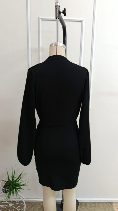 Women's Long-Sleeved Wrap Dress with Asymmetric Detail - Janes - by Peralane - photo 6
