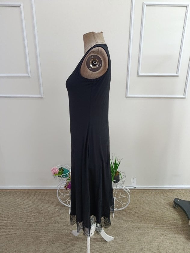 Women's Sleeveless Round Neck Midi Dress with Lace Trim - Janes - by Peralane - photo 6