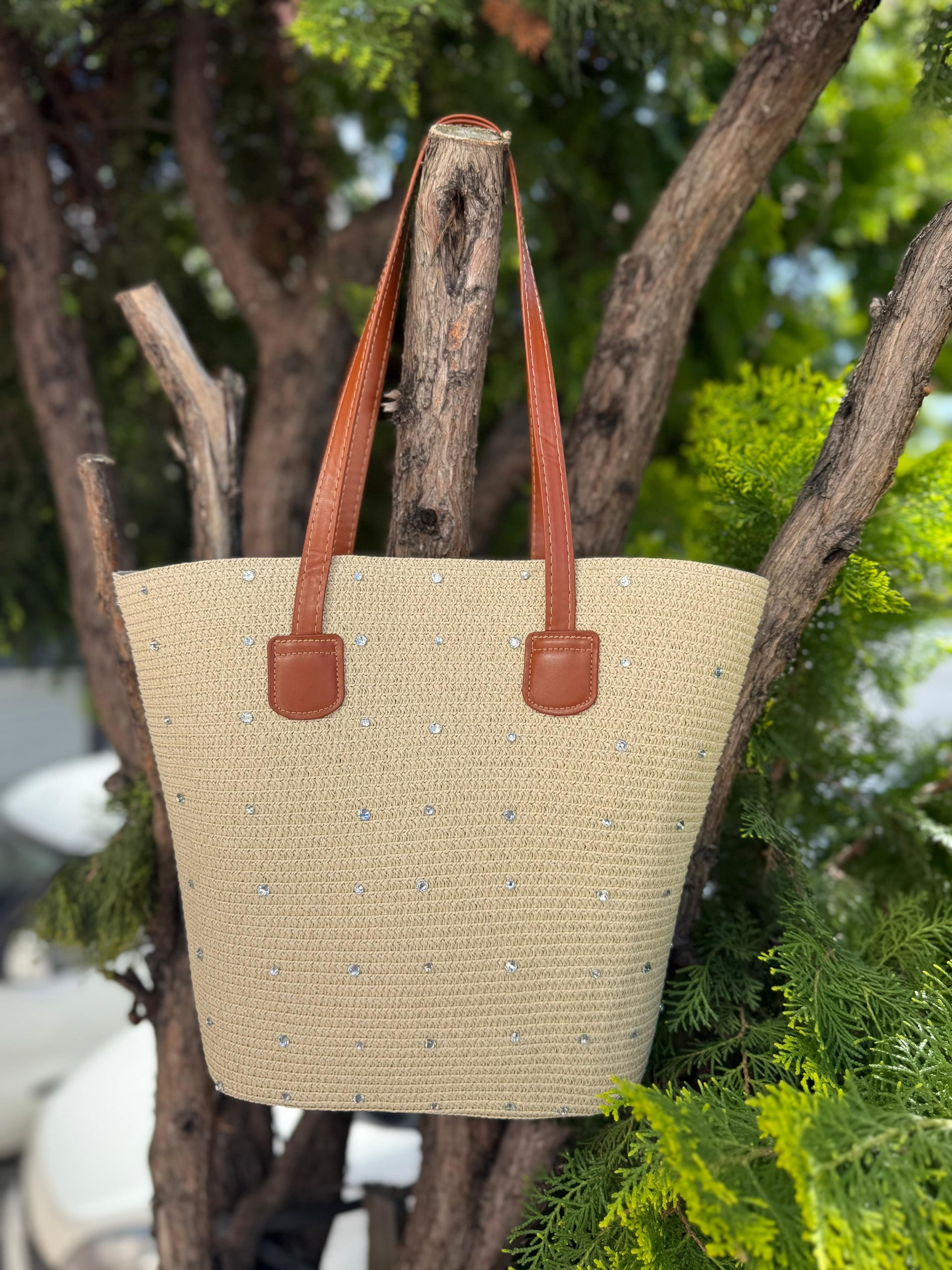 Beaded Beige Woven Straw Tote Bag with Faux Leather Handles - Nesvay - by Peralane - photo 2