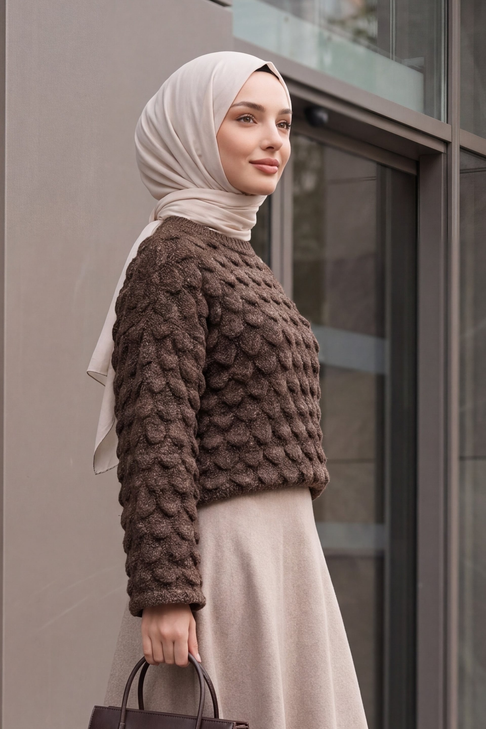 Crew Neck Fish Scale Pattern Oversized Knit Sweater - Brown - Podyumplus - by Peralane - photo 2