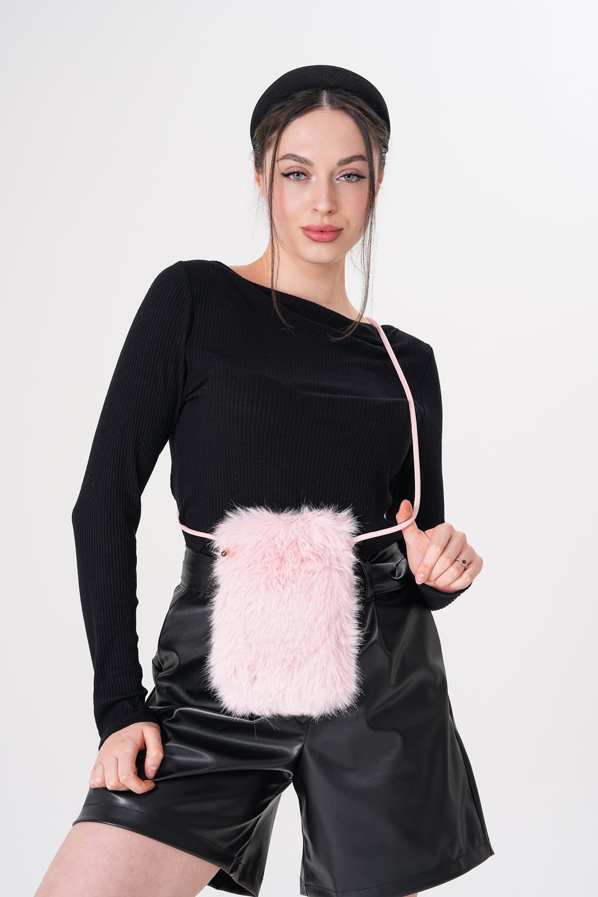 Pink Faux Fur Mini Bag with Velvet Lining - Nesvay - by Peralane - photo 4