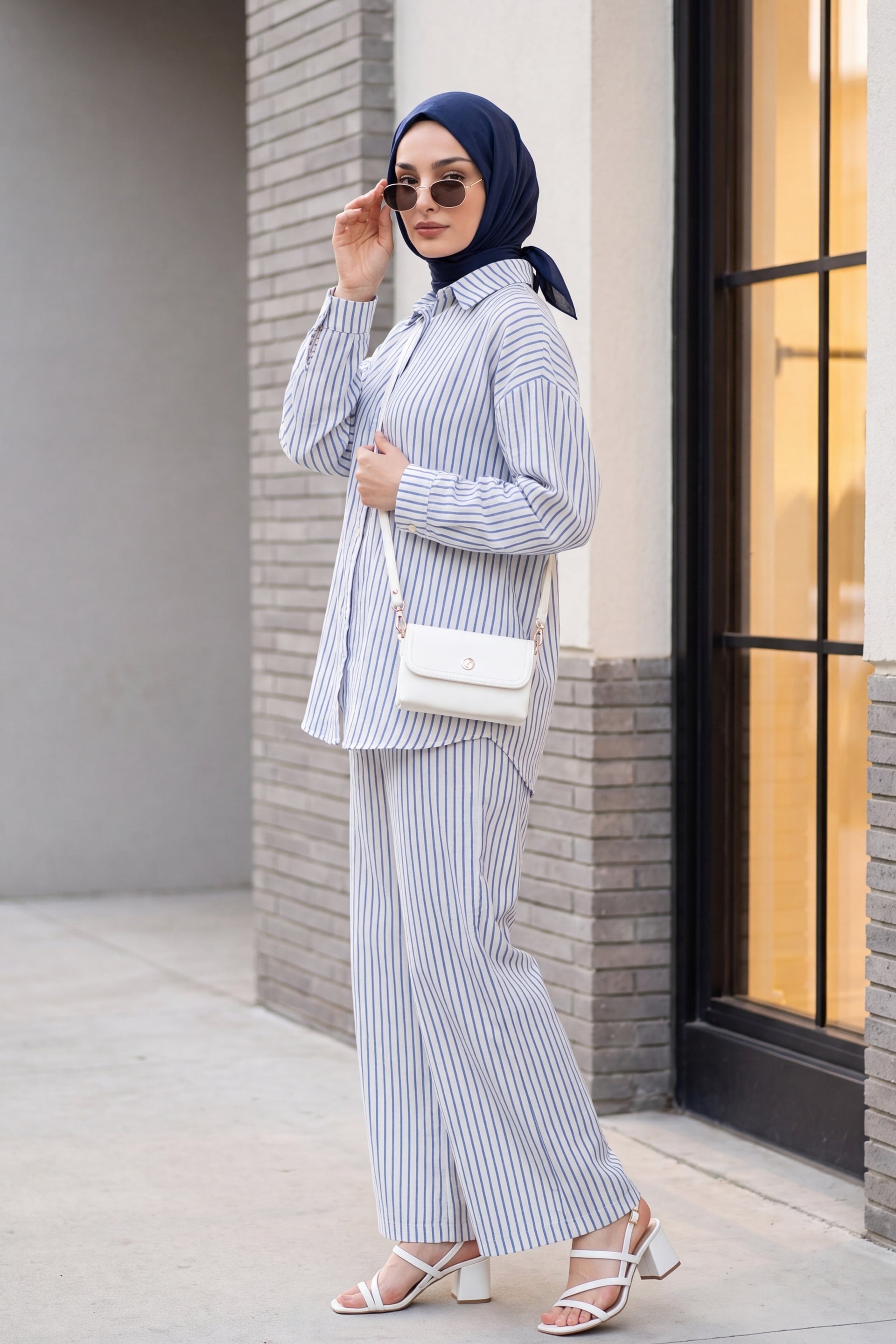 Striped Buttoned Linen Two-Piece Set with Trousers - Blue - Podyumplus - by Peralane - photo 3