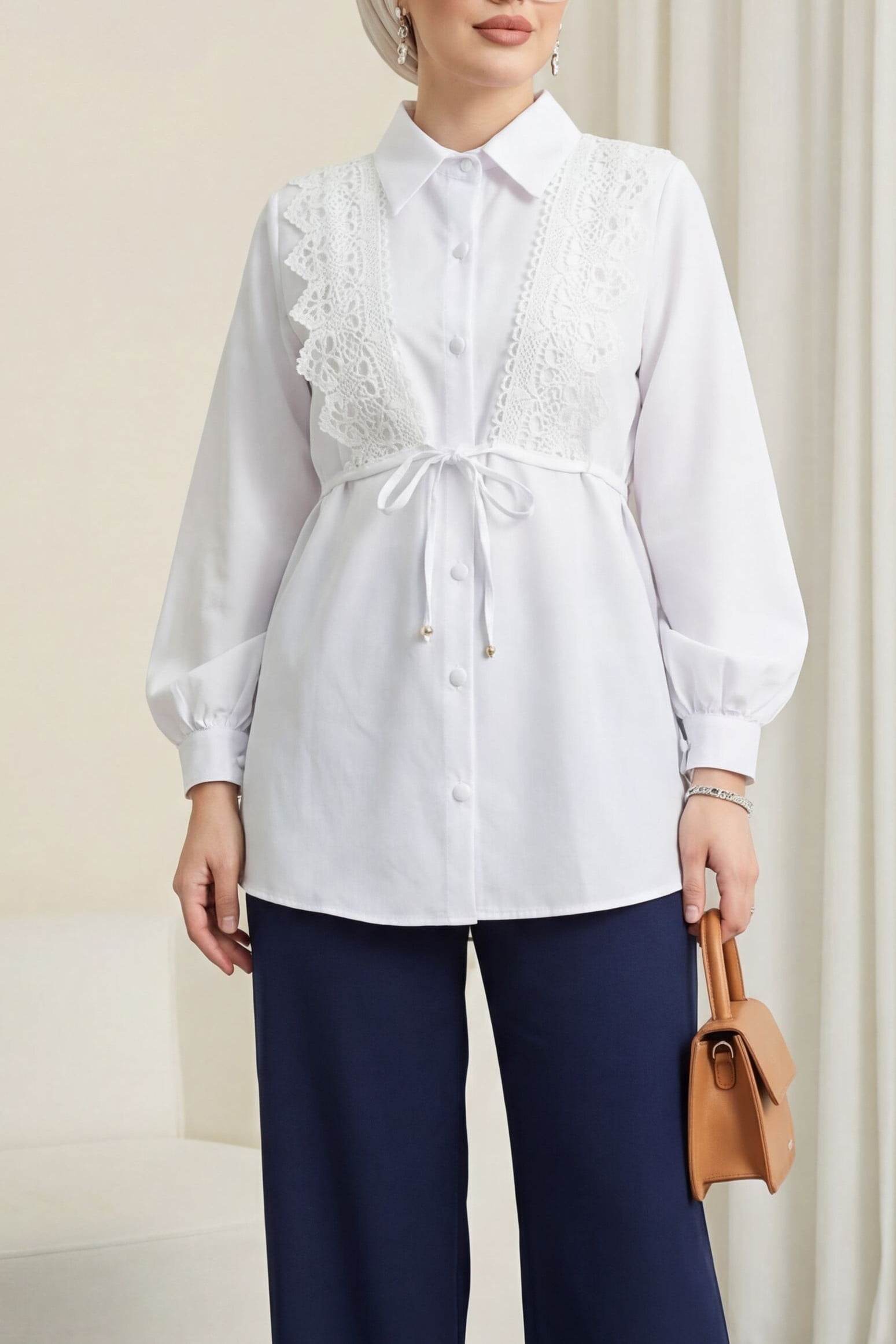 White Poplin Blouse with Lace Trim and Drawstring Tie - Podyumplus - by Peralane