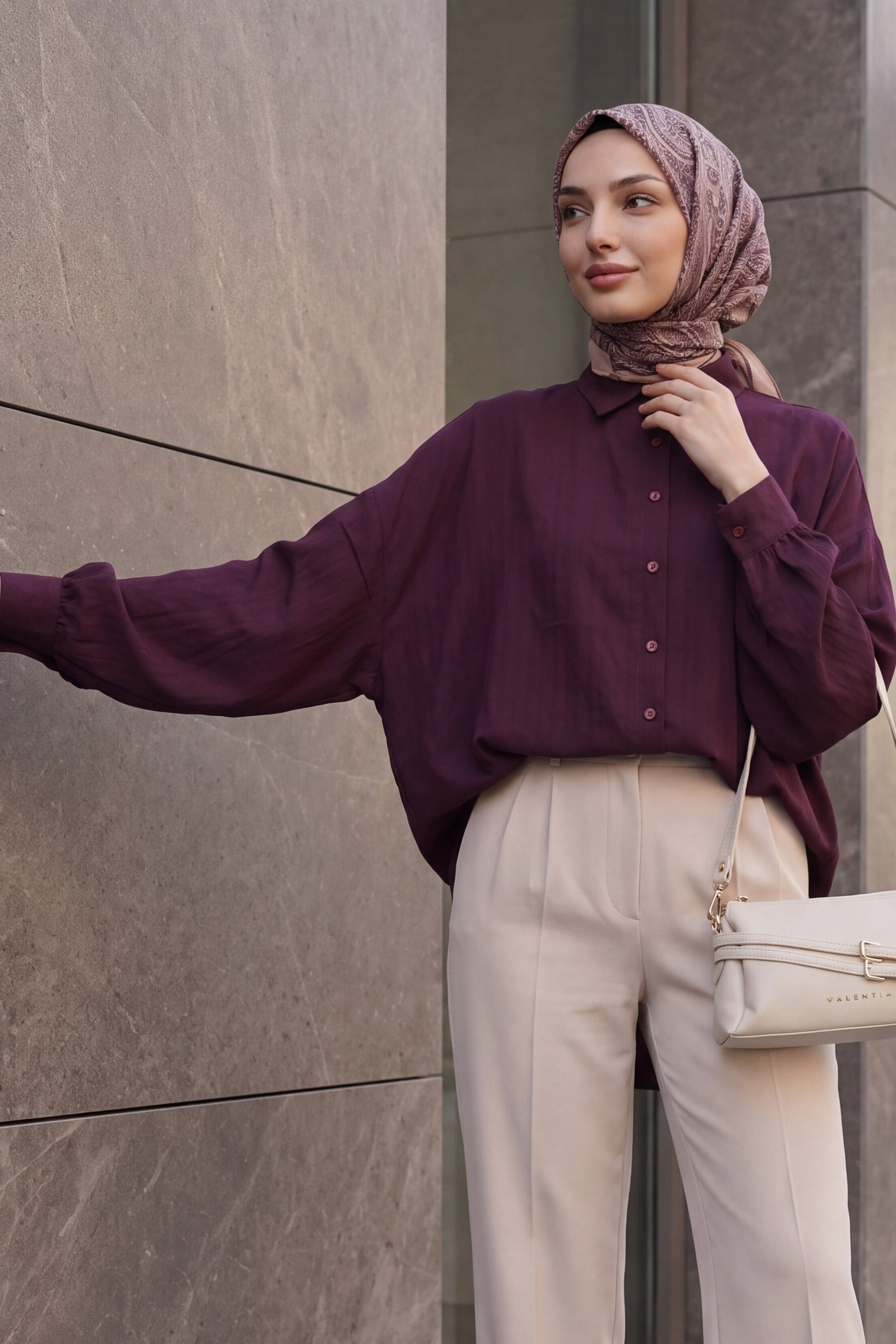 Long Back Oval Cut Buttoned Oversize Blouse - Deep Plum - Podyumplus - by Peralane - photo 2