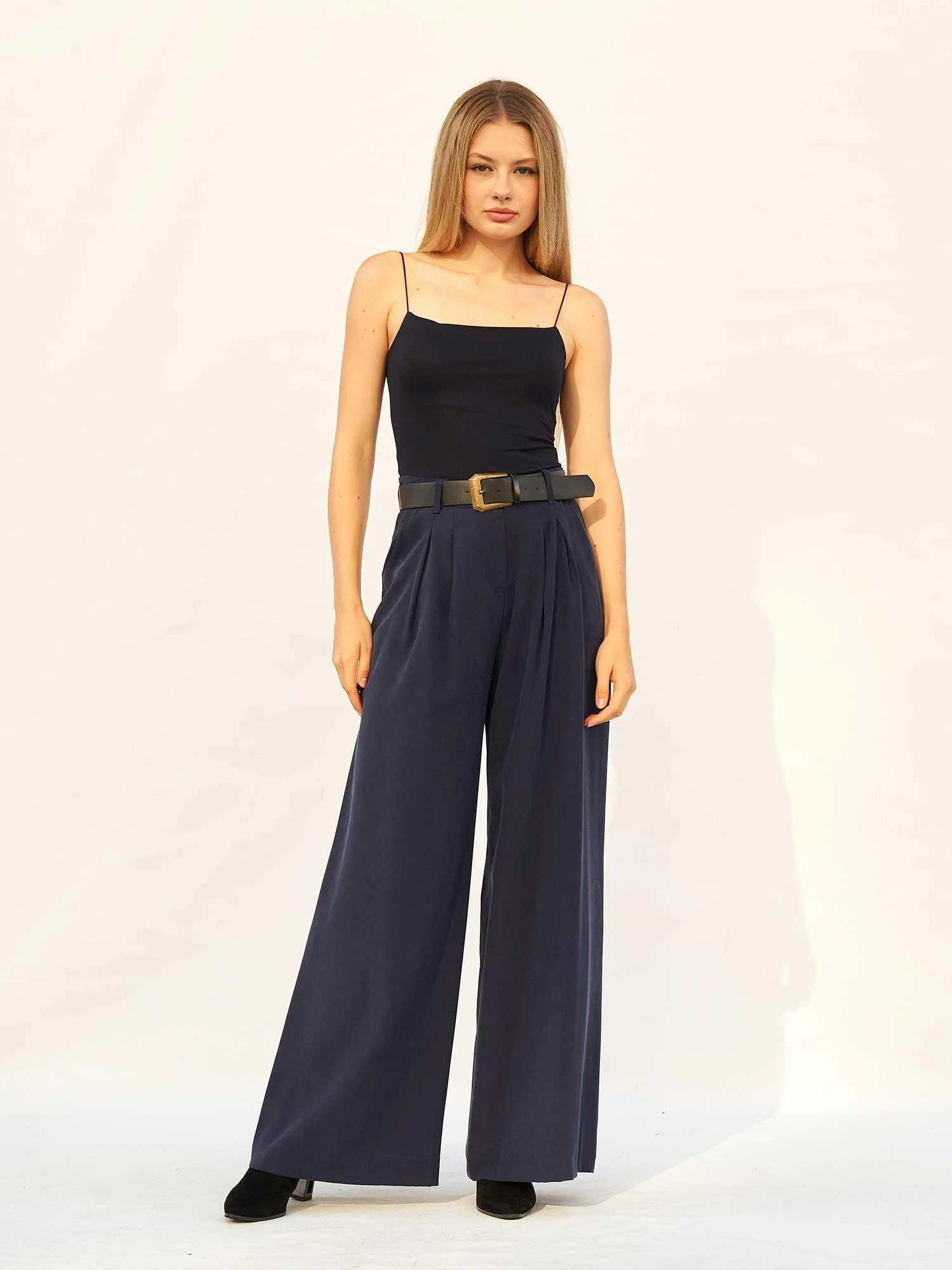 Navy Blue Belted Pleated Palazzo Trousers - Lefon - by Peralane