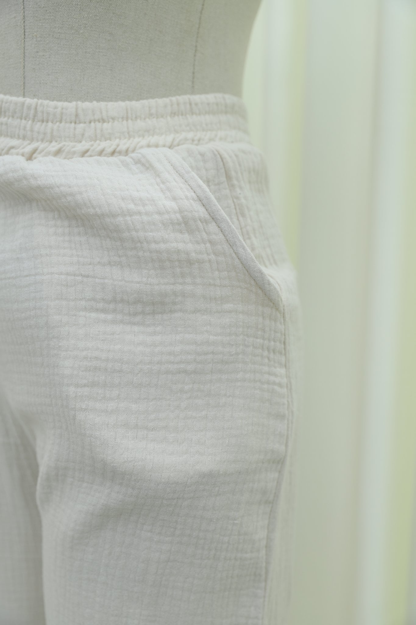 Drawstring Detail Pockets Elastic Waist Muslin Trousers - Beige - Podyumplus - by Peralane - photo 5
