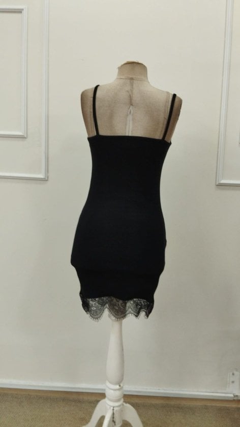 Women's Spaghetti Strap Lace Detail Short Slip Dress - Janes - by Peralane - photo 6