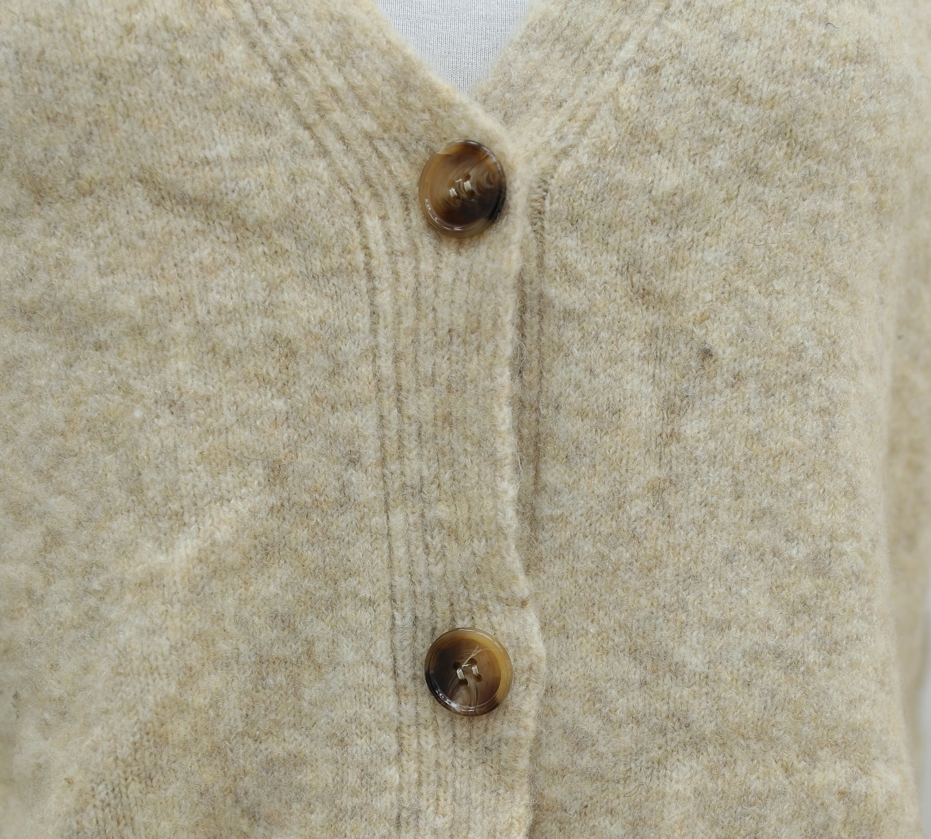 Beige Lace-Trim Button-Front Cardigan with Puff Sleeves - Podyumplus - by Peralane - photo 11