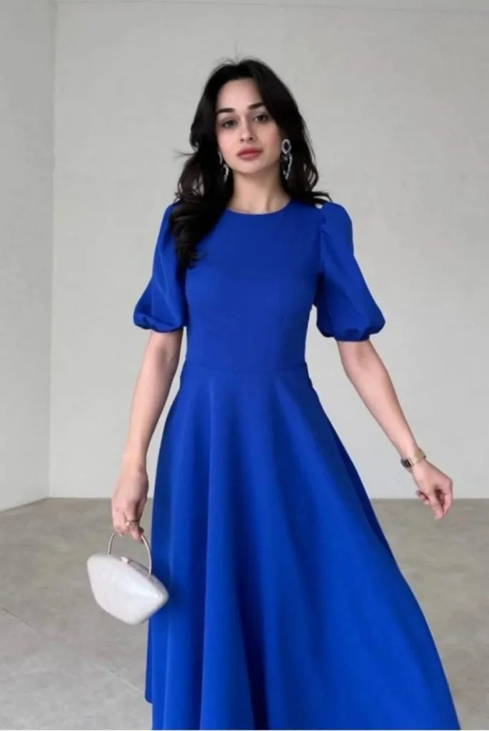 Women's Short Puff Sleeve Crew Neck Wide Cut Sequin Crepe Dress - Janes - by Peralane