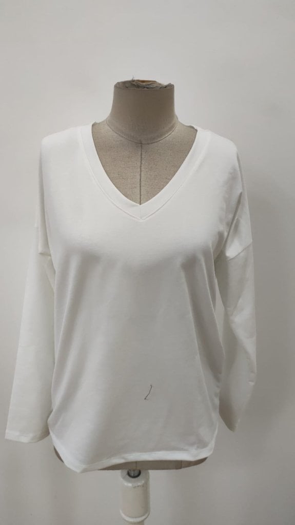 Women's Long-Sleeve V-Neck Viscose Modal Blouse - Janes - by Peralane - photo 5