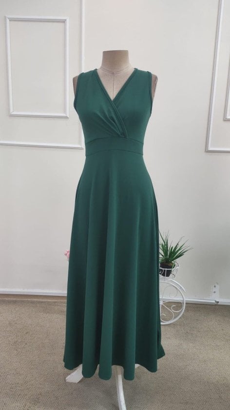 Women's Sleeveless Wrap Maxi Dress in Deep Green Crepe - Janes - by Peralane - photo 4