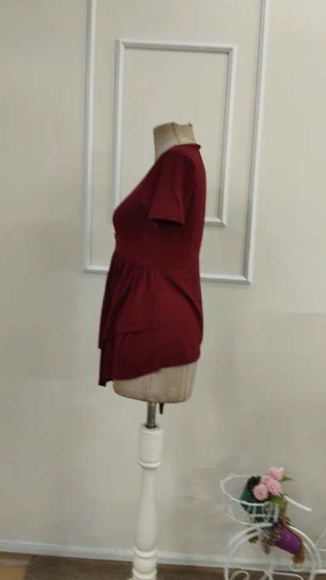 Women's Burgundy Short-Sleeve Round-Neck Viscose Tunic with Asymmetric Detail - Janes - by Peralane - photo 6