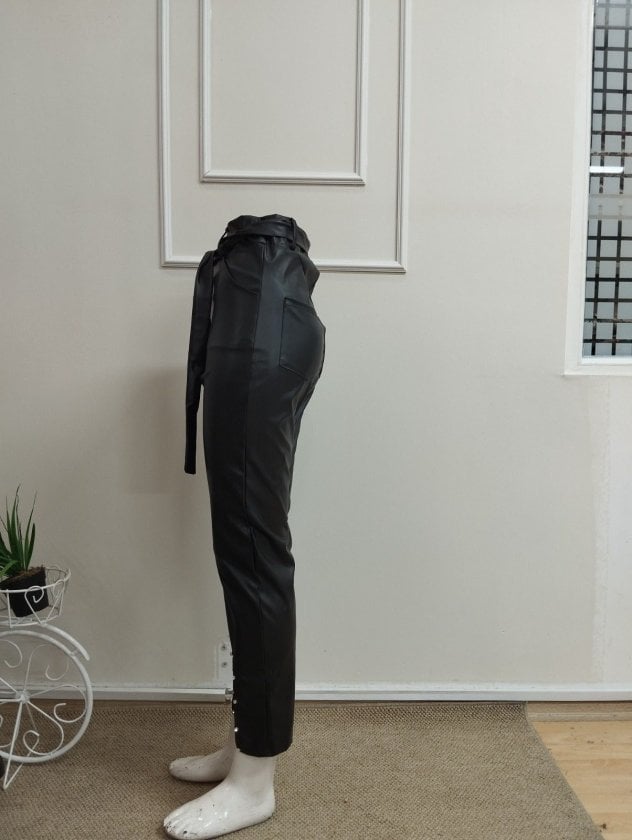 Women's High Waist Faux Leather Trousers with Pearl Detail - Janes - by Peralane - photo 6