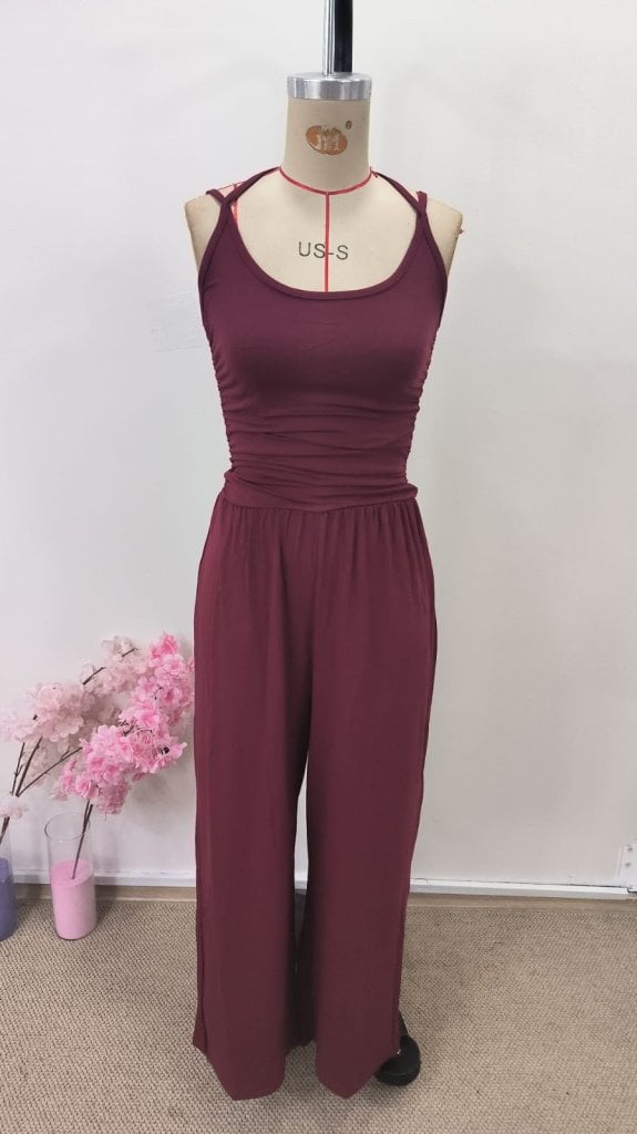 Women's Sleeveless Square Neck Wide-Leg Jumpsuit in Burgundy - Janes - by Peralane - photo 5