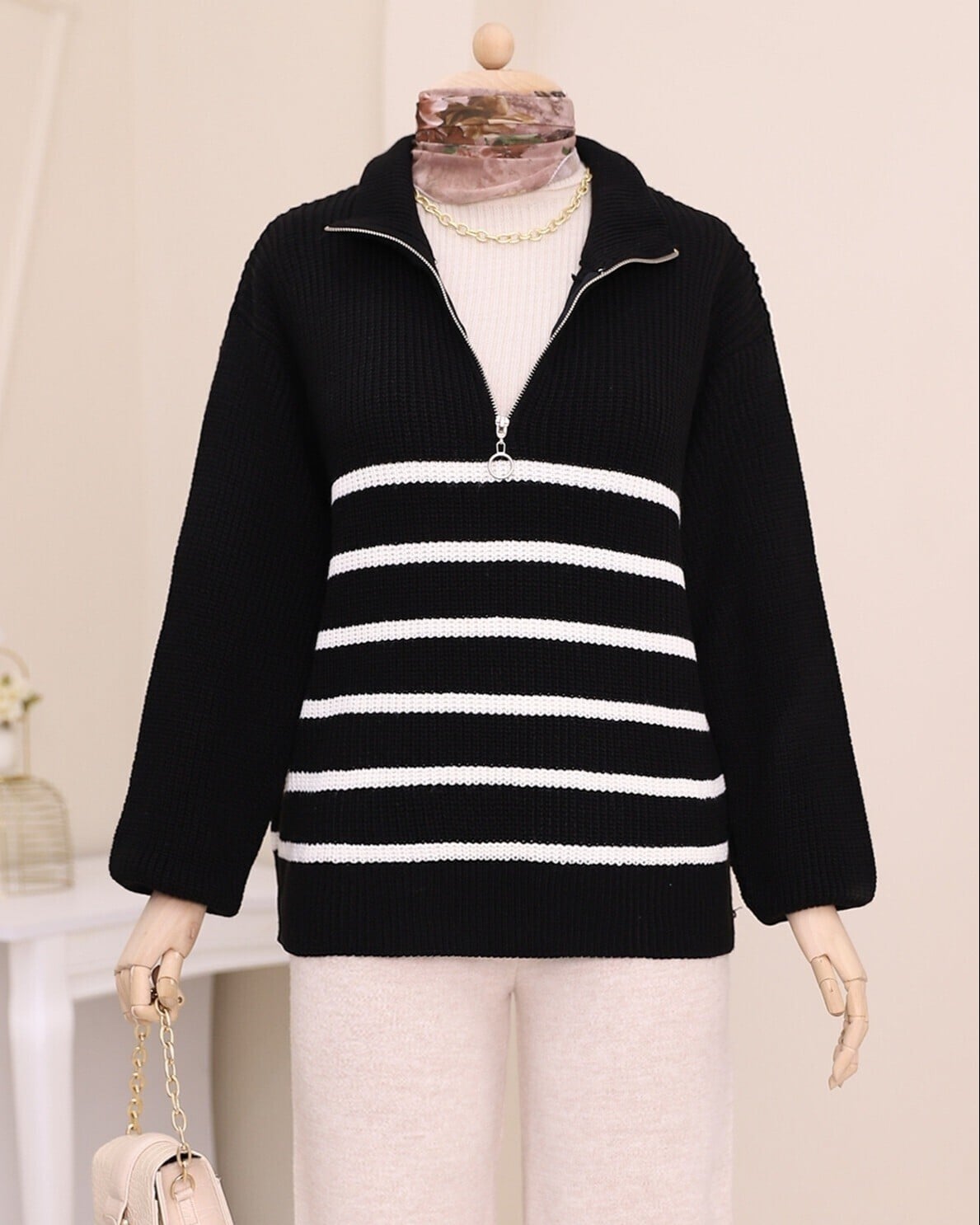 Half-Zip Striped Knit Sweater - Black - Podyumplus - by Peralane - photo 5