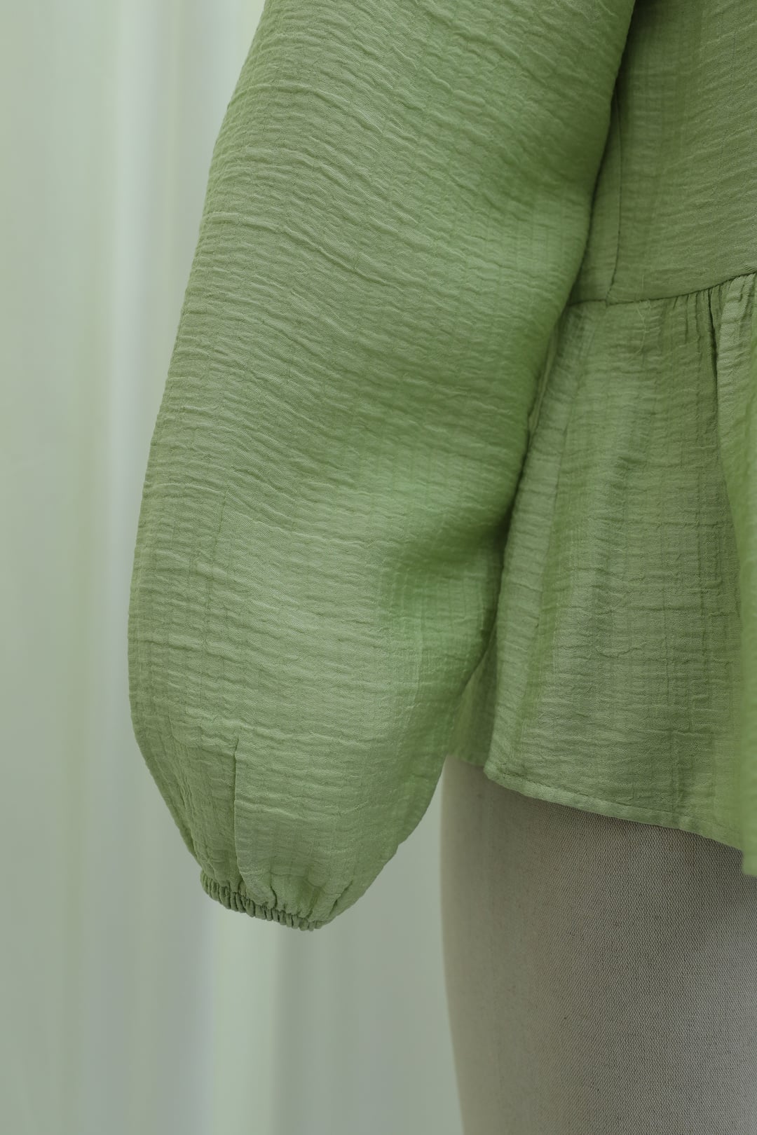 Crinkle Blouse with Tie Neckline and Ruffled Front - Light Green - Podyumplus - by Peralane - photo 7
