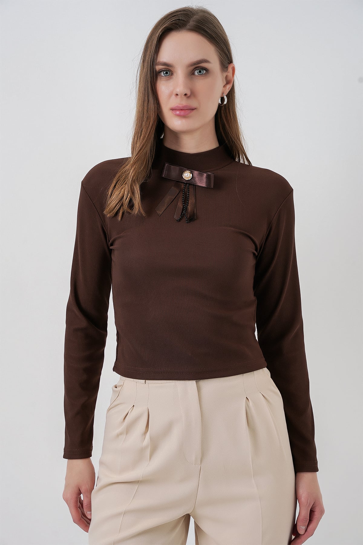 Women's Brown Ribbed Knit Long-Sleeve T-Shirt with Bow Detail - Bigdart - by Peralane